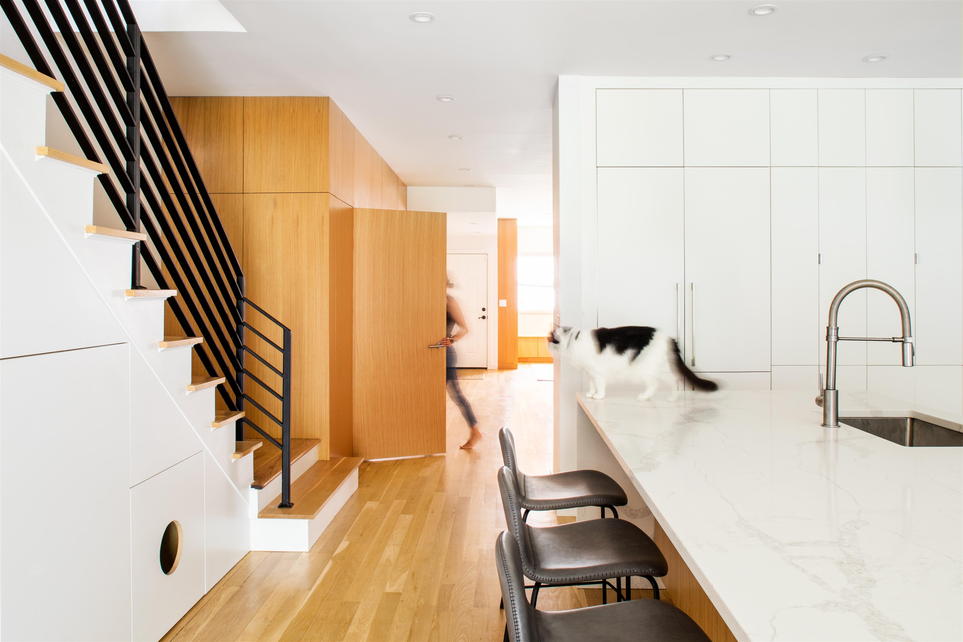 334 7TH ST Unit: 1