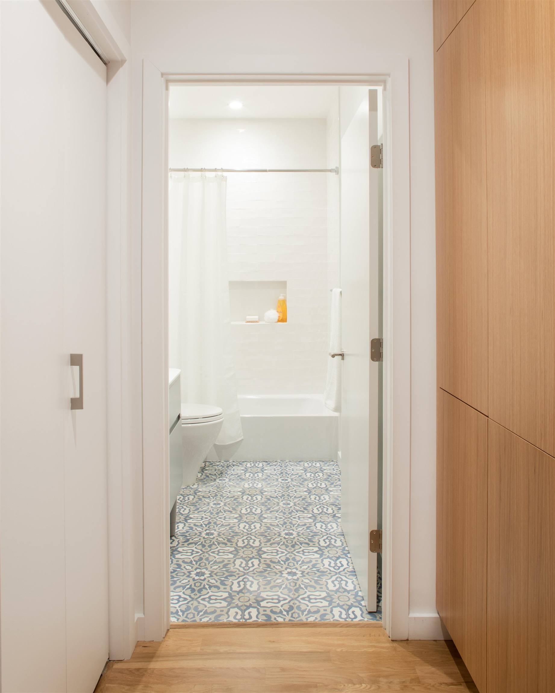 334 7TH ST Unit: 1