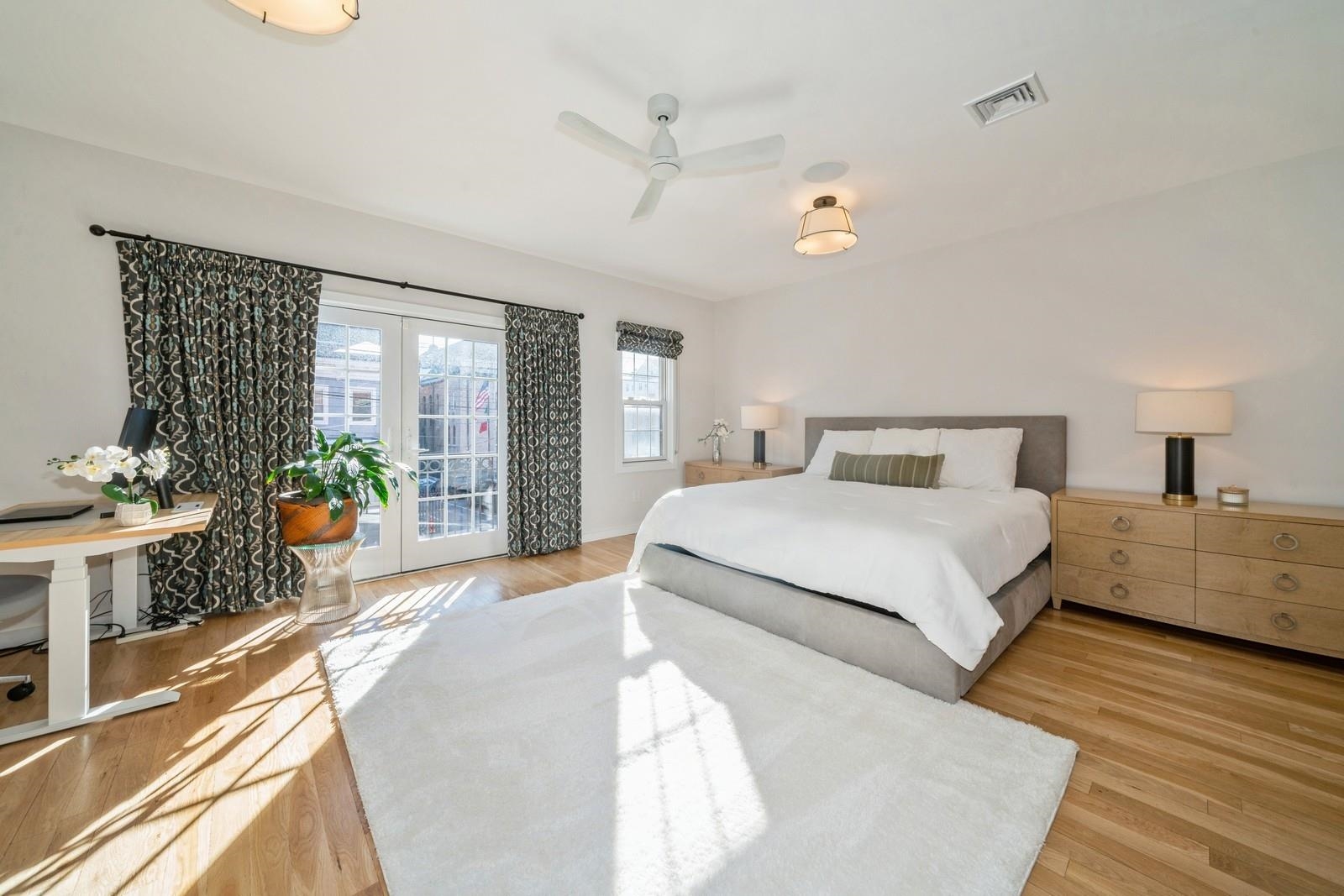 334 7TH ST Unit: 1