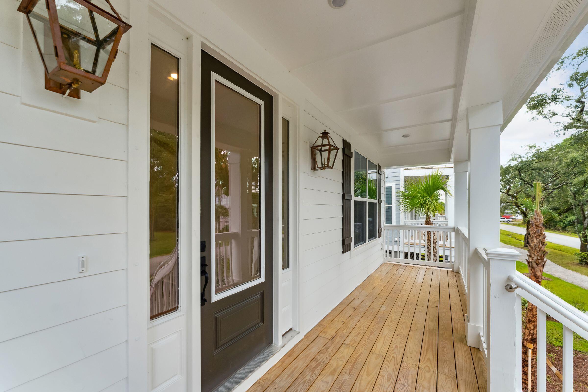 1641 Farmers Way # 422