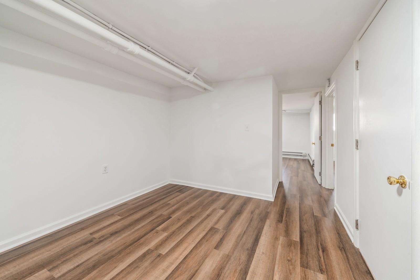 152 SHERMAN AVE
