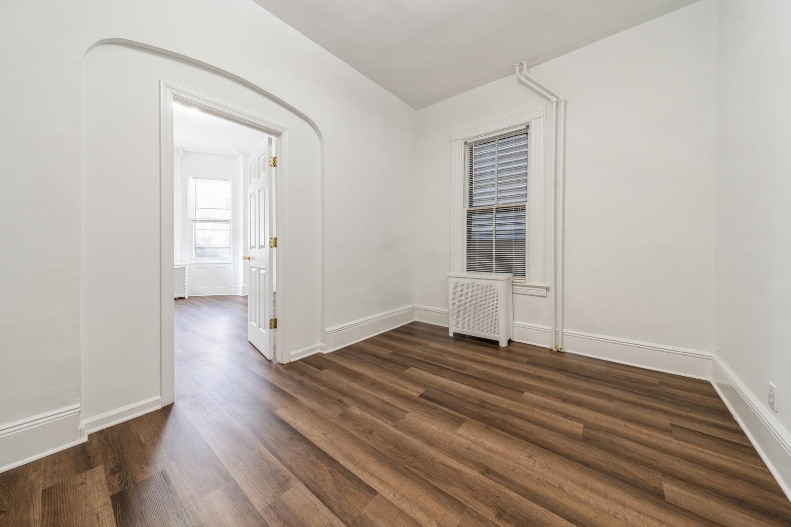 152 SHERMAN AVE