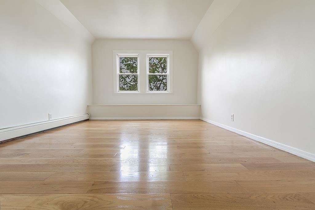 109 CLAREMONT AVE
