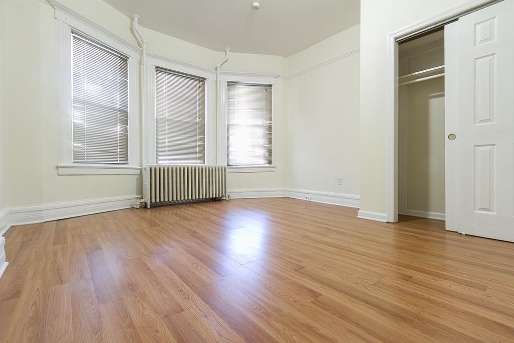 109 CLAREMONT AVE