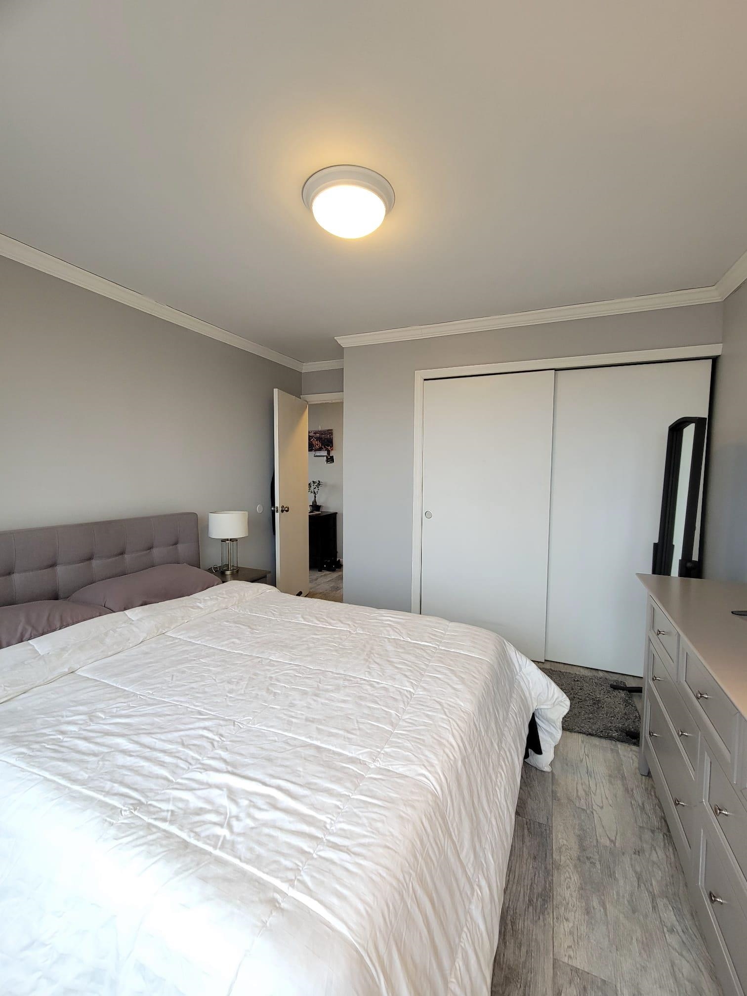 135 MONTGOMERY ST Unit: 18F