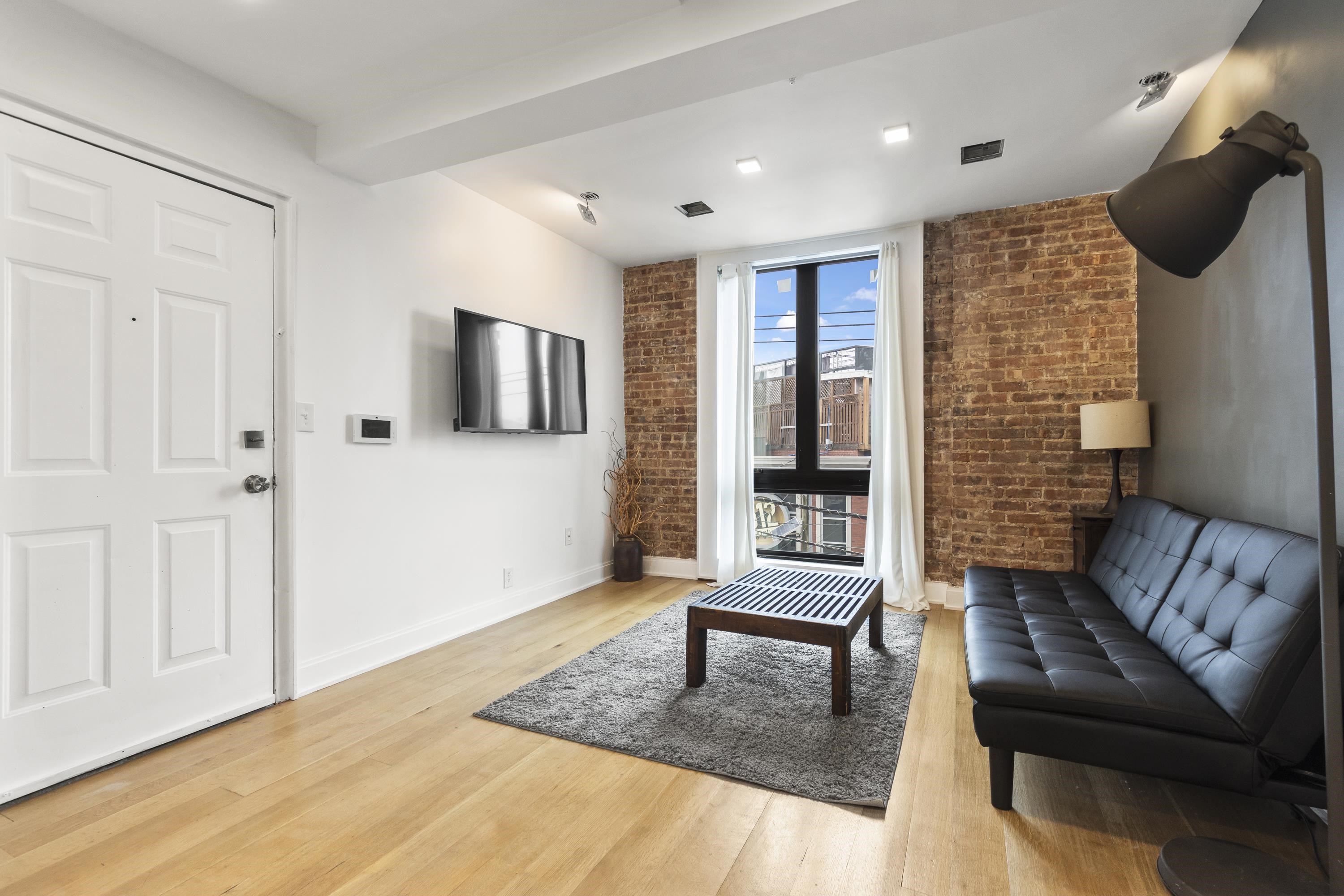 304 PATERSON PLANK RD Unit: 2A