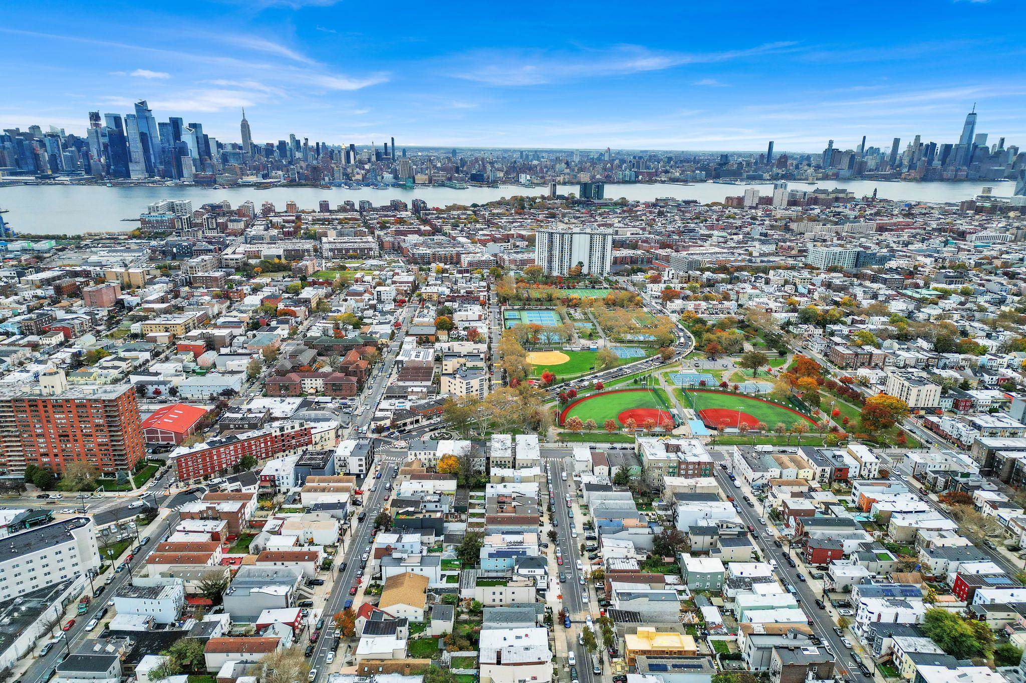 34 GRACE ST Unit: 1L