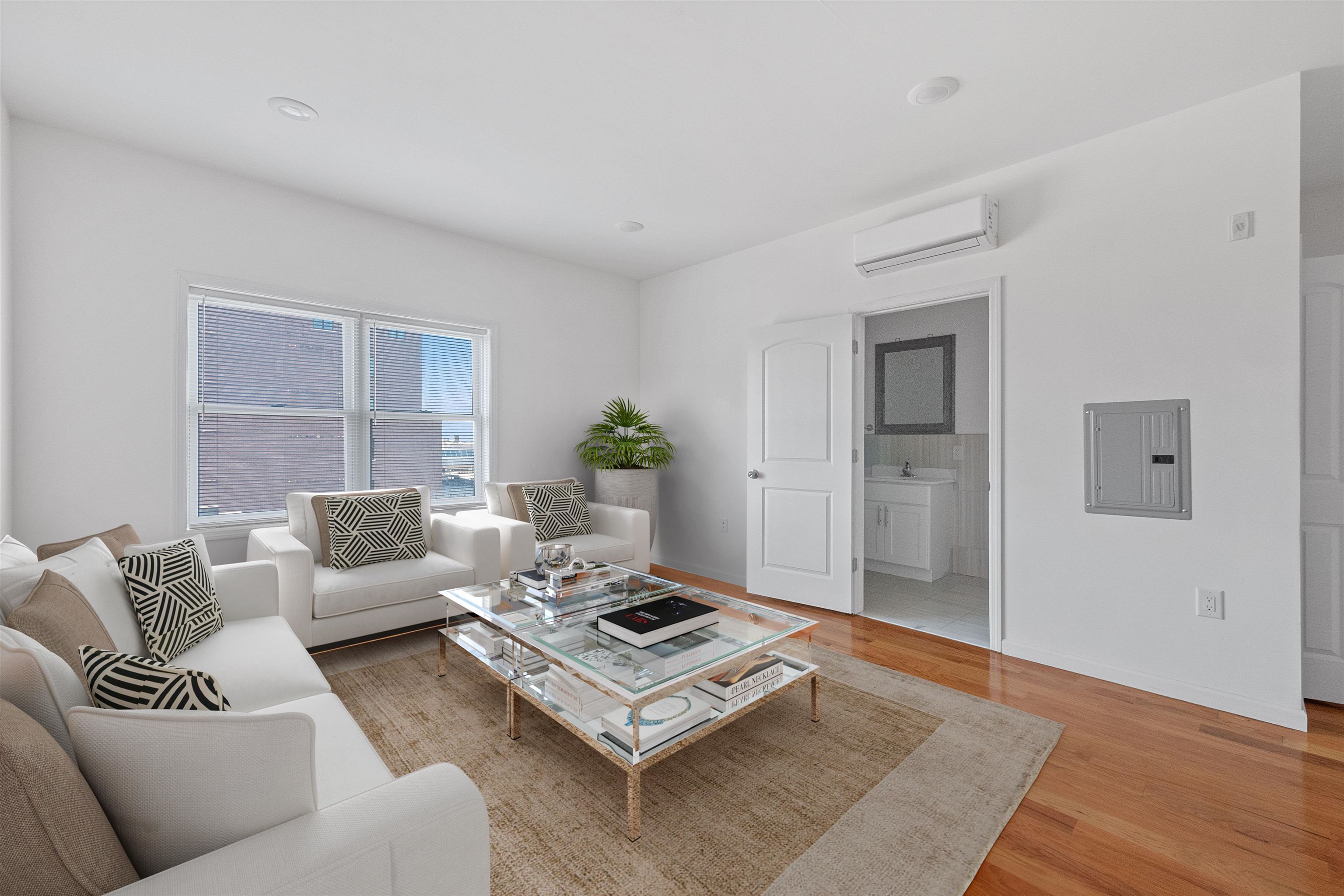 60 COTTAGE ST Unit: 3C