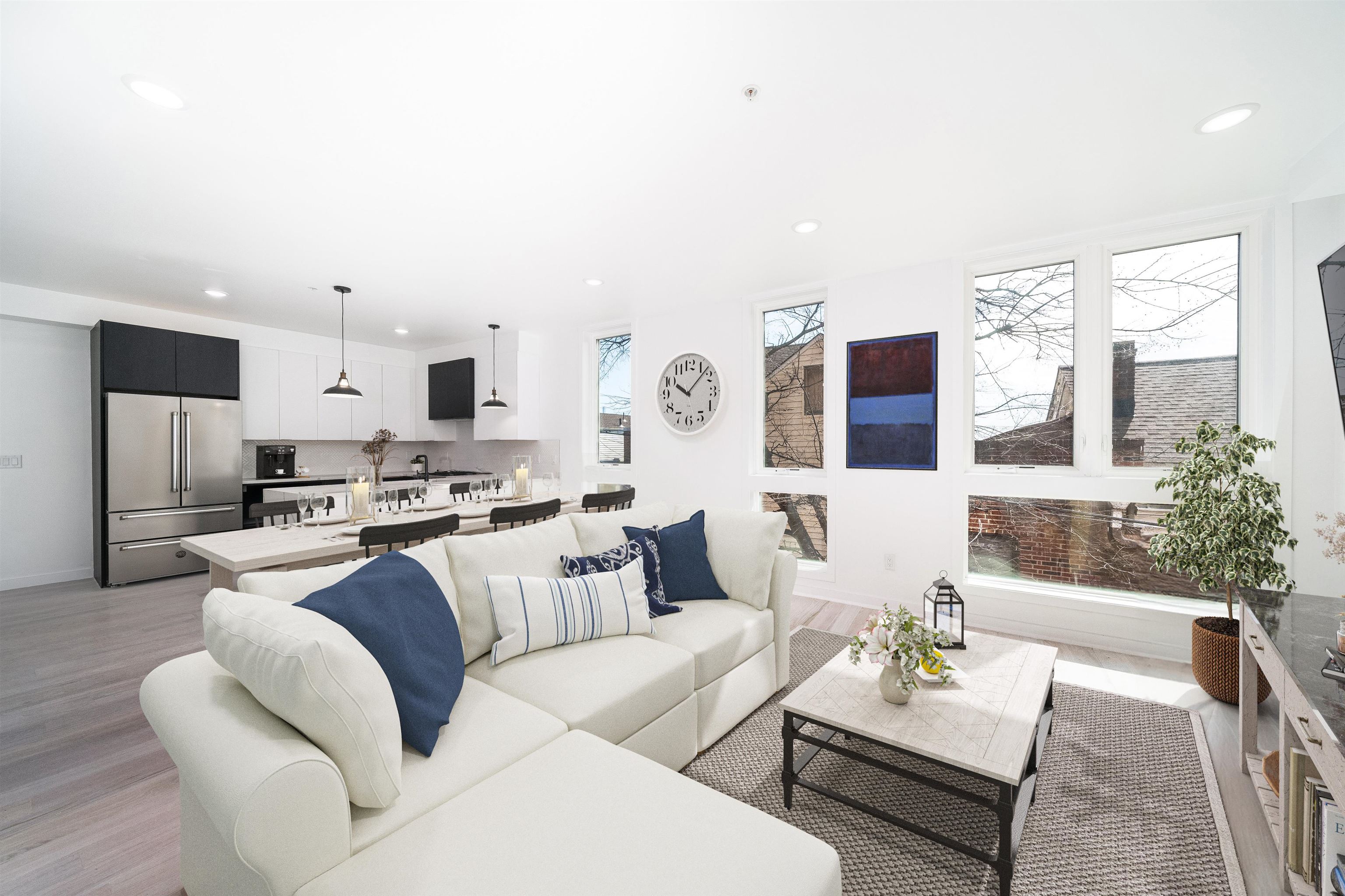 310 4TH ST Unit: 5