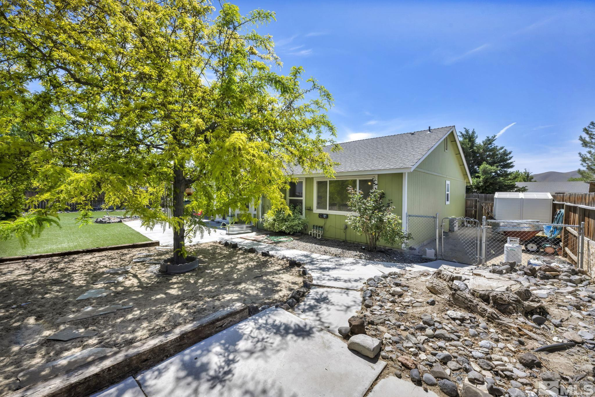 532 Darren Way