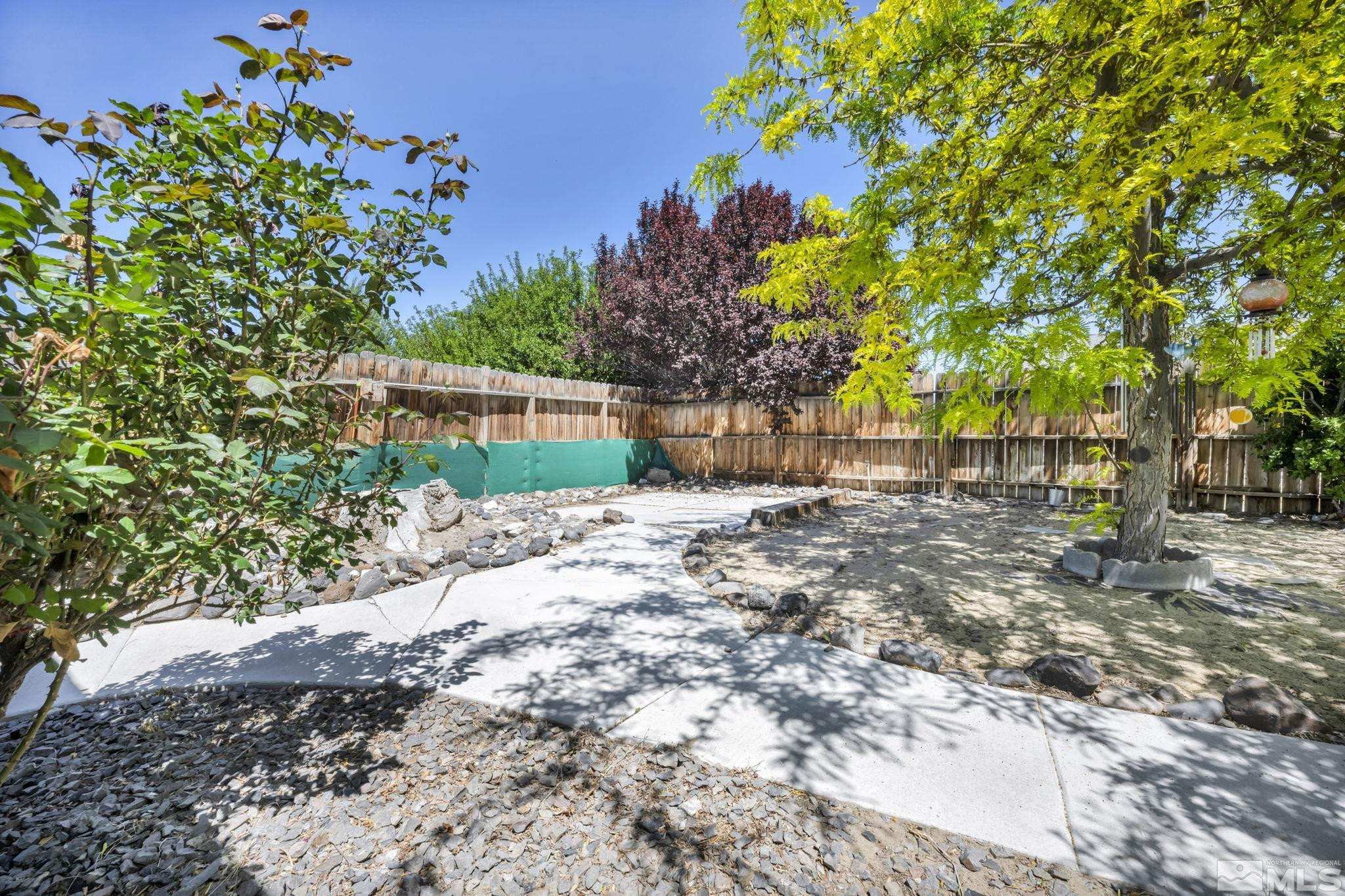 532 Darren Way