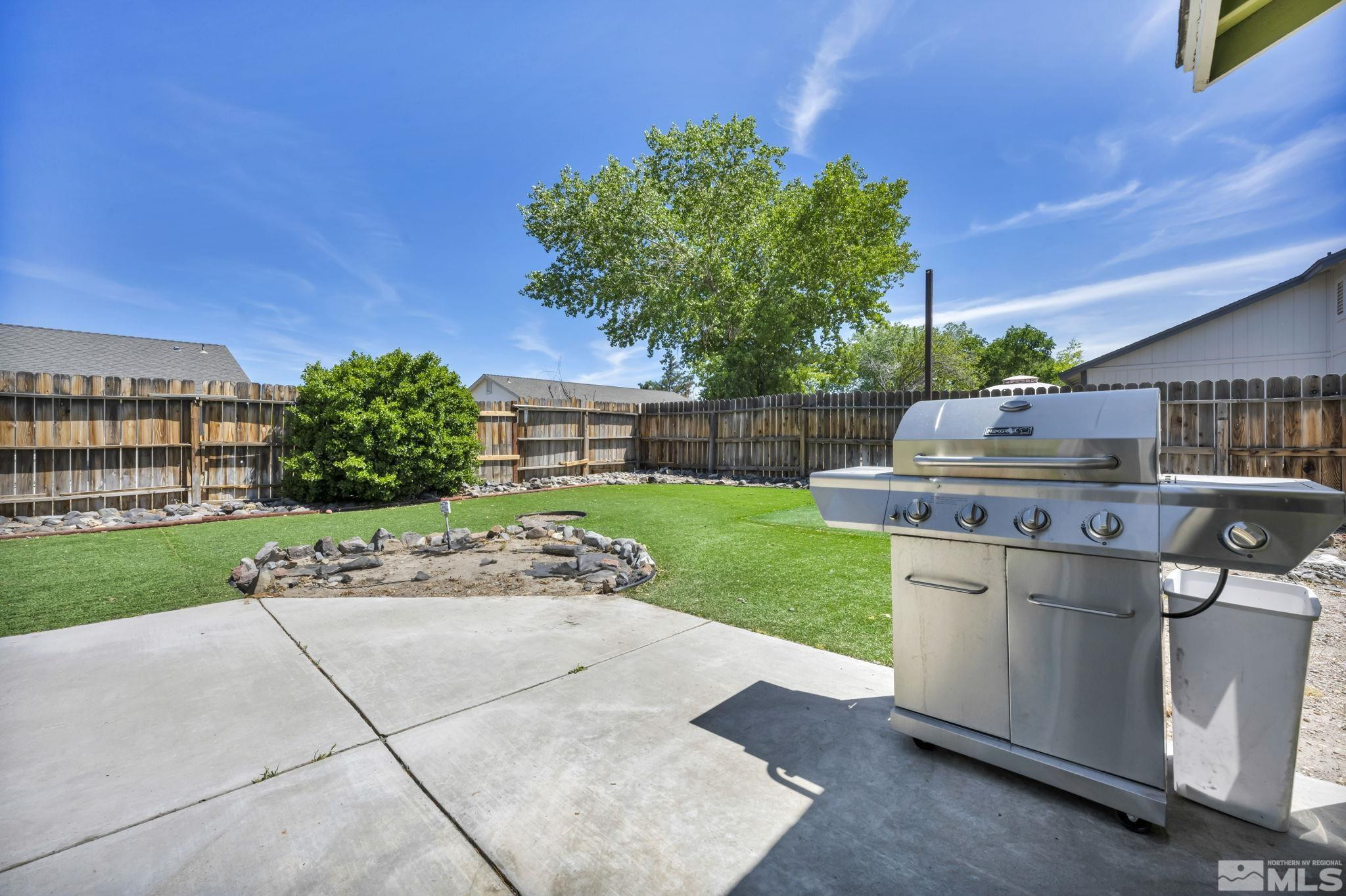 532 Darren Way