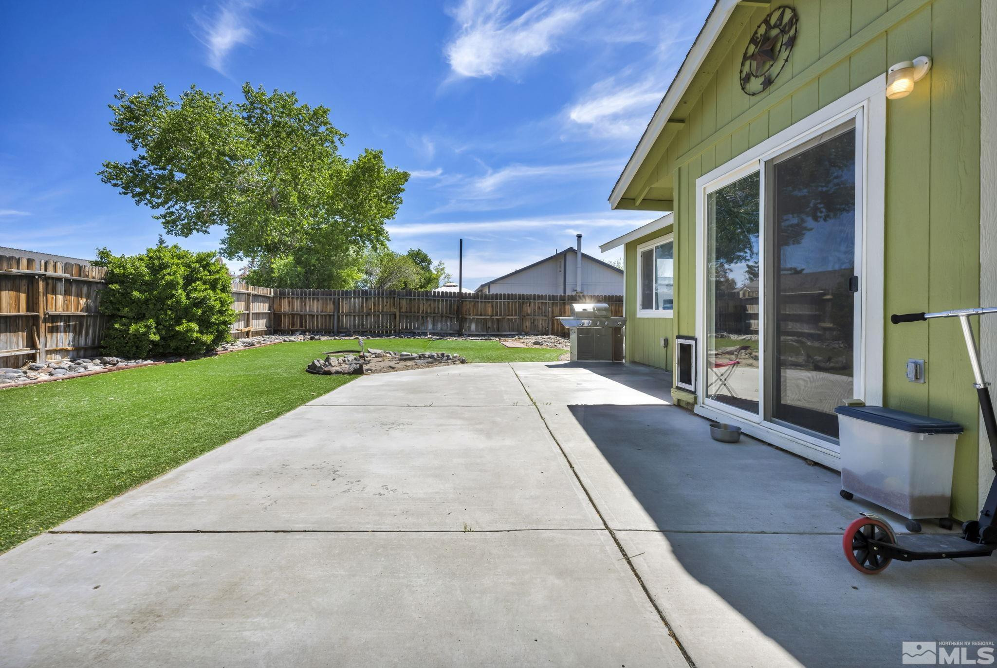 532 Darren Way