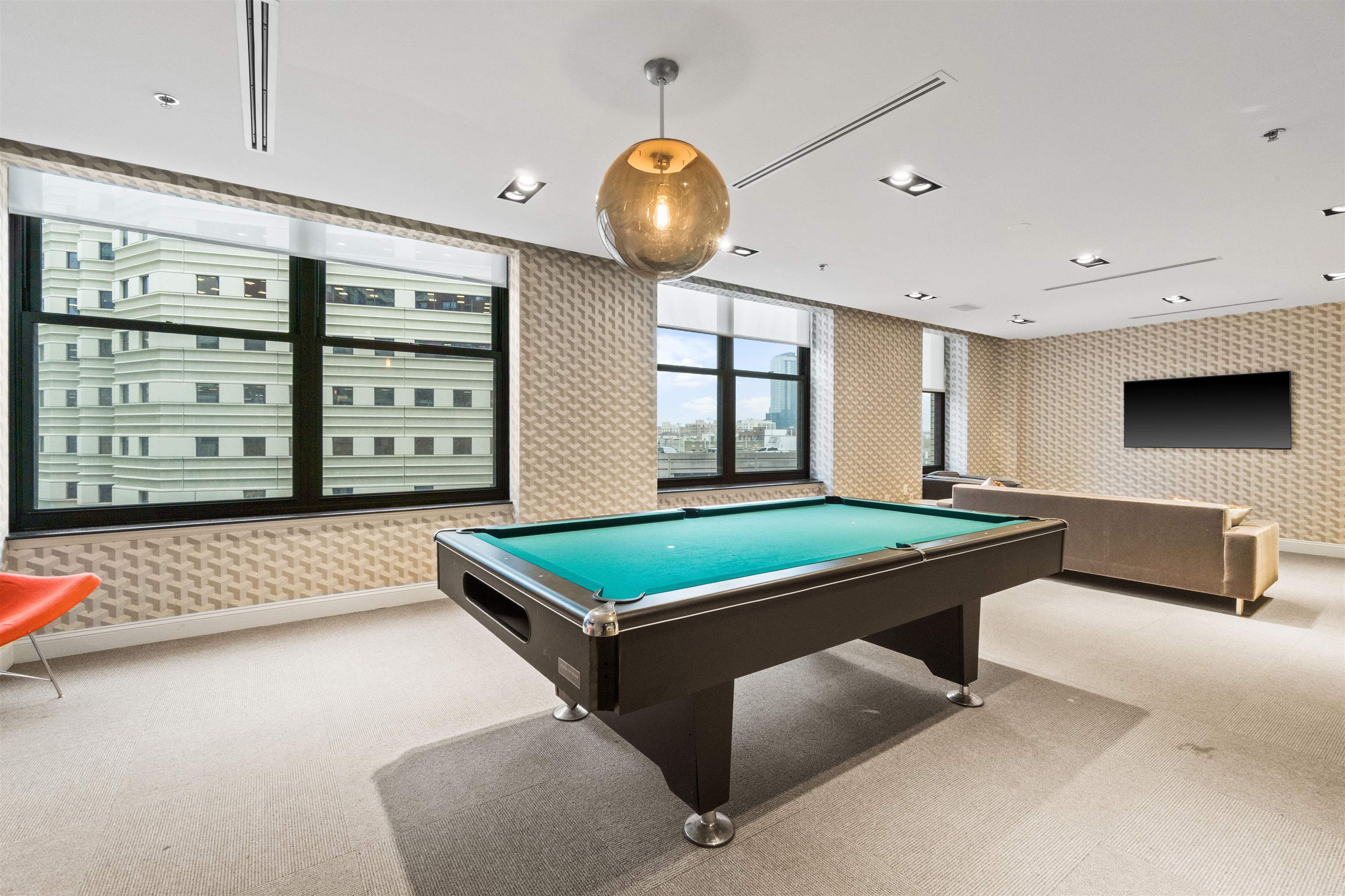 102 CHRISTOPHER COLUMBUS DR Unit: 801