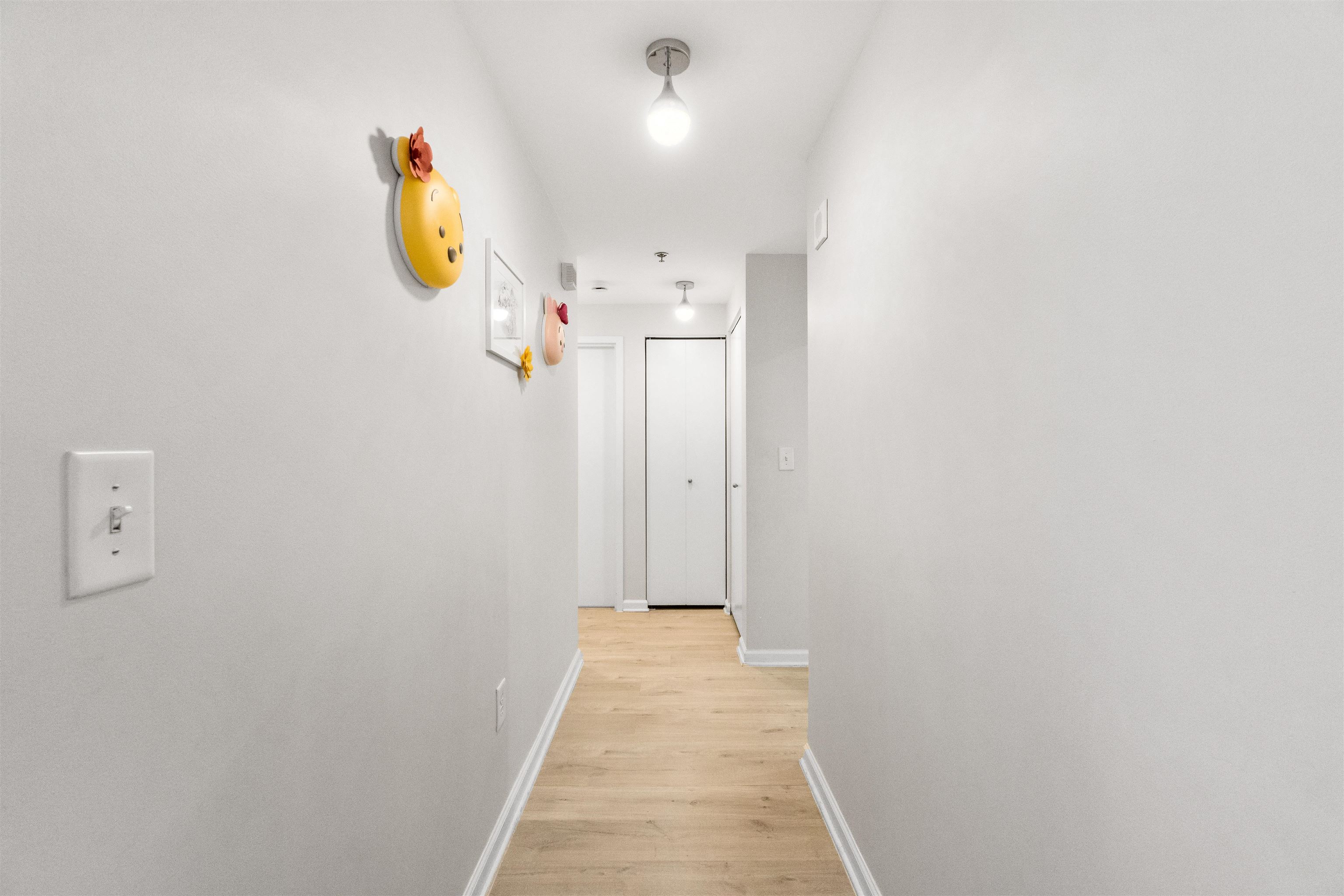 102 CHRISTOPHER COLUMBUS DR Unit: 801