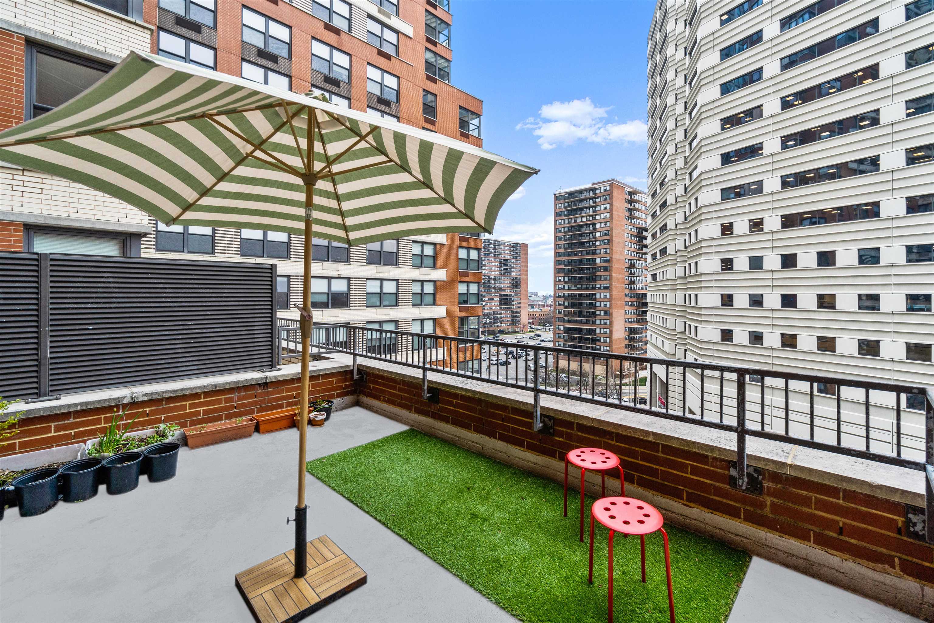 102 CHRISTOPHER COLUMBUS DR Unit: 801