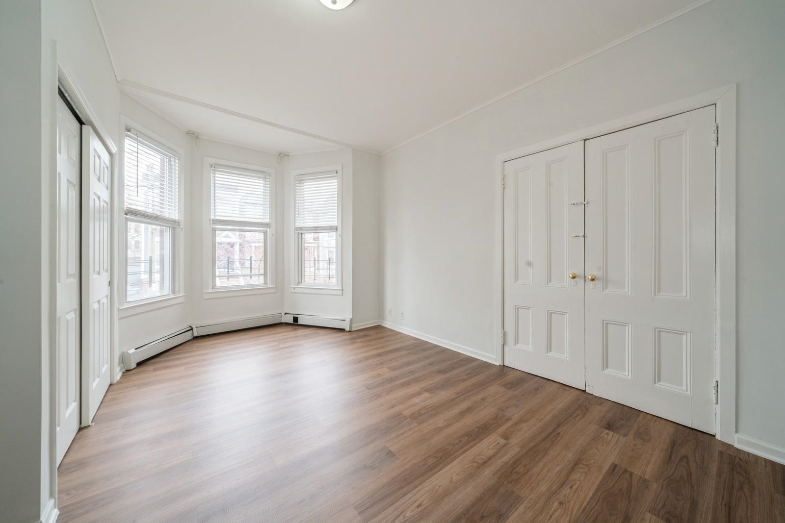 62 RESERVOIR AVE