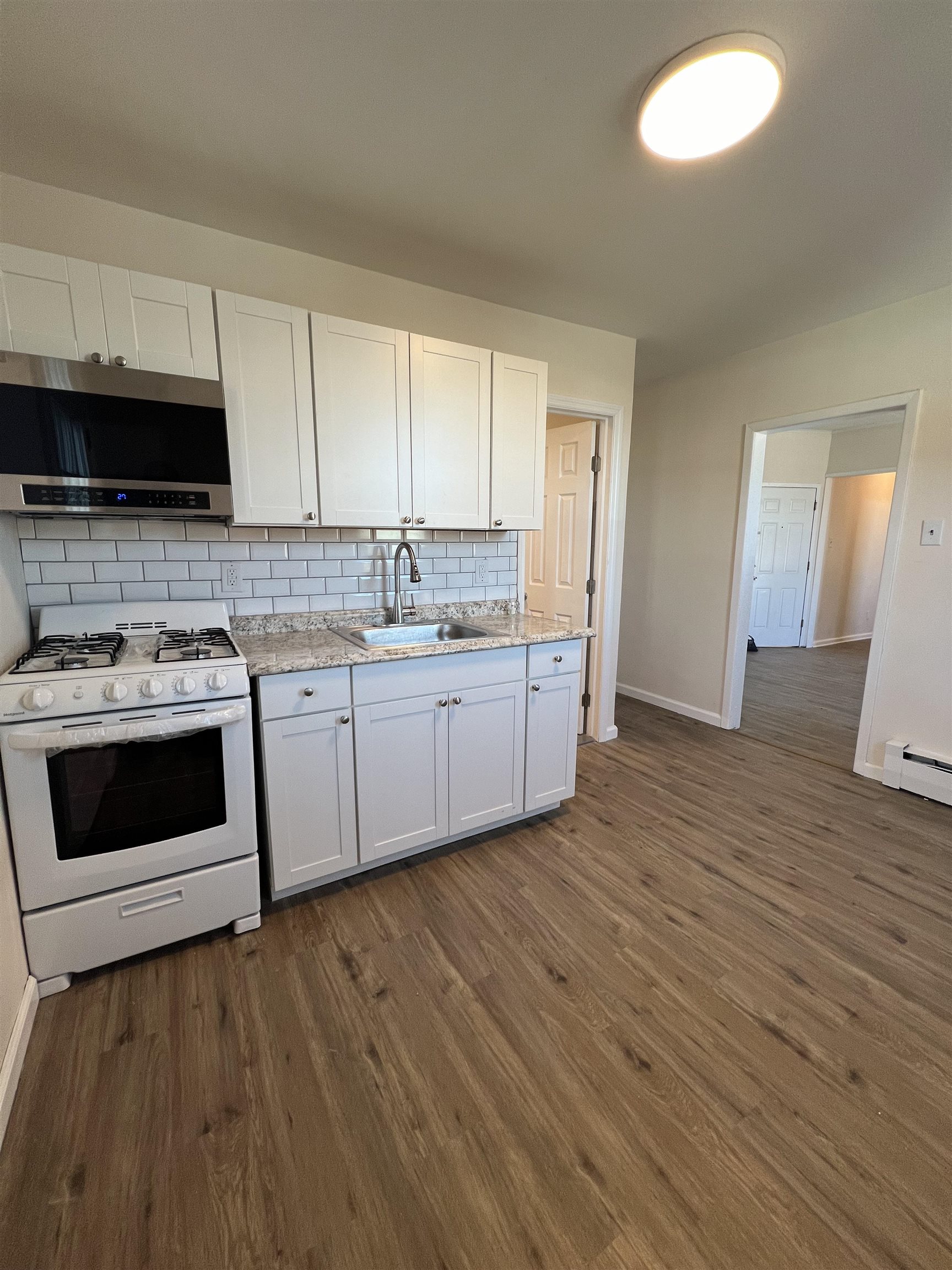 618 BROADWAY Unit: 5