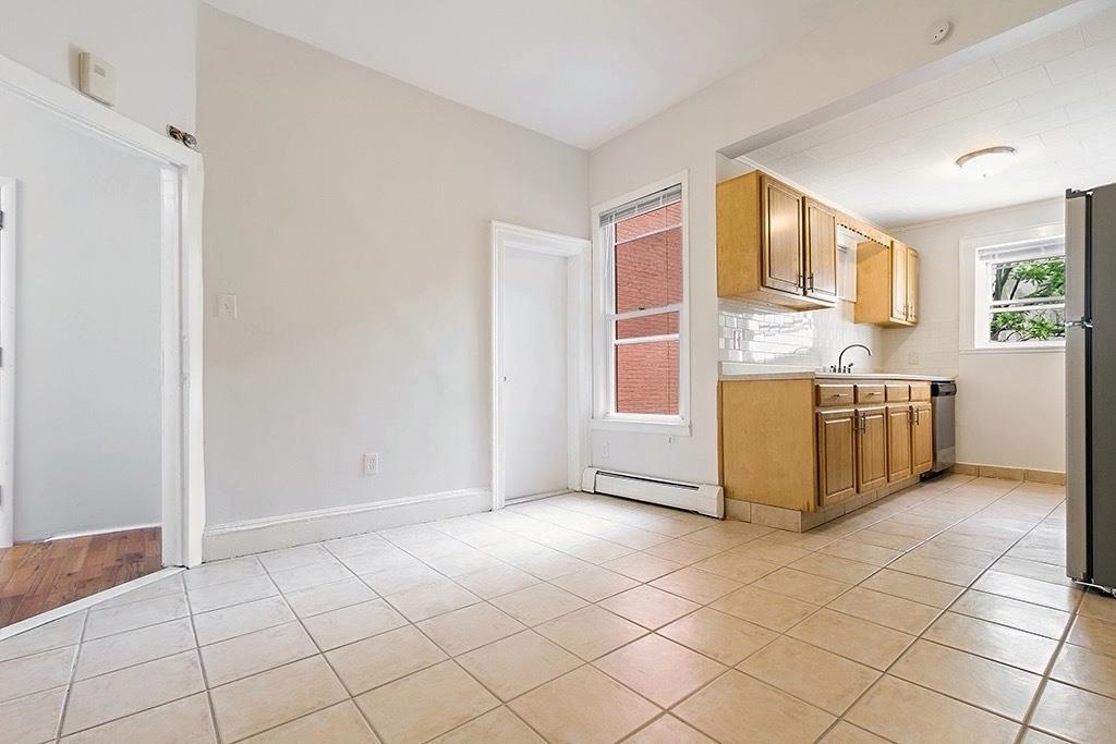 86 GRIFFITH ST