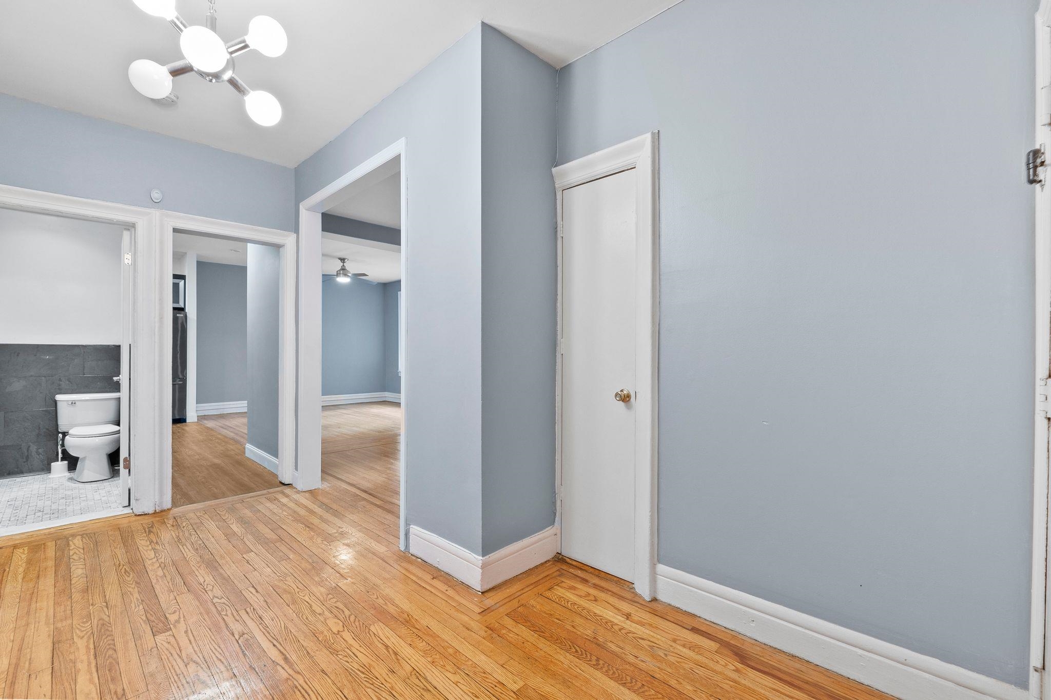 275 HARRISON AVE Unit: B1
