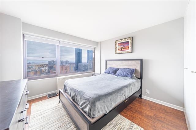 135 MONTGOMERY ST Unit: 20-A