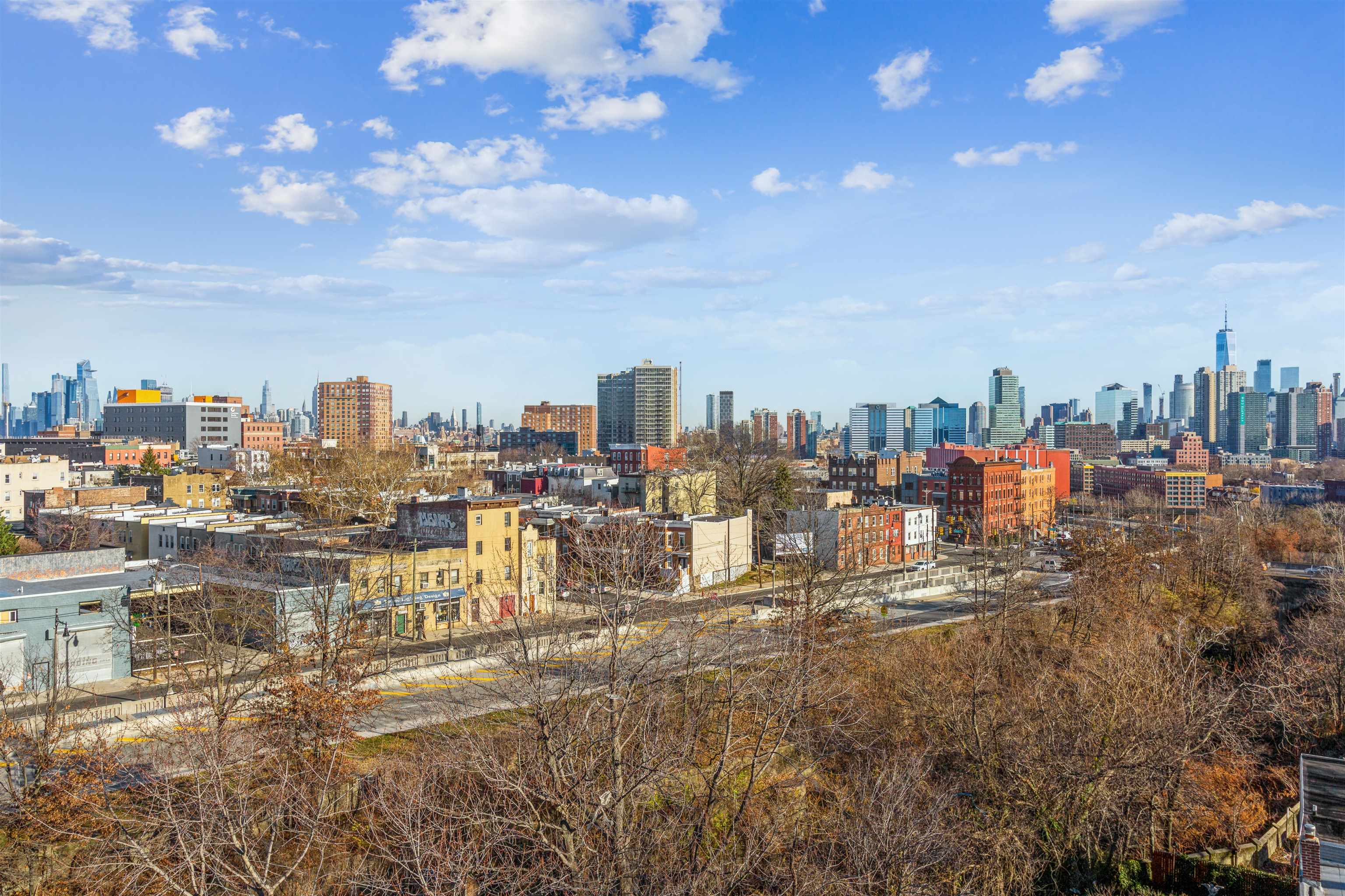 348 BALDWIN AVE Unit: 504