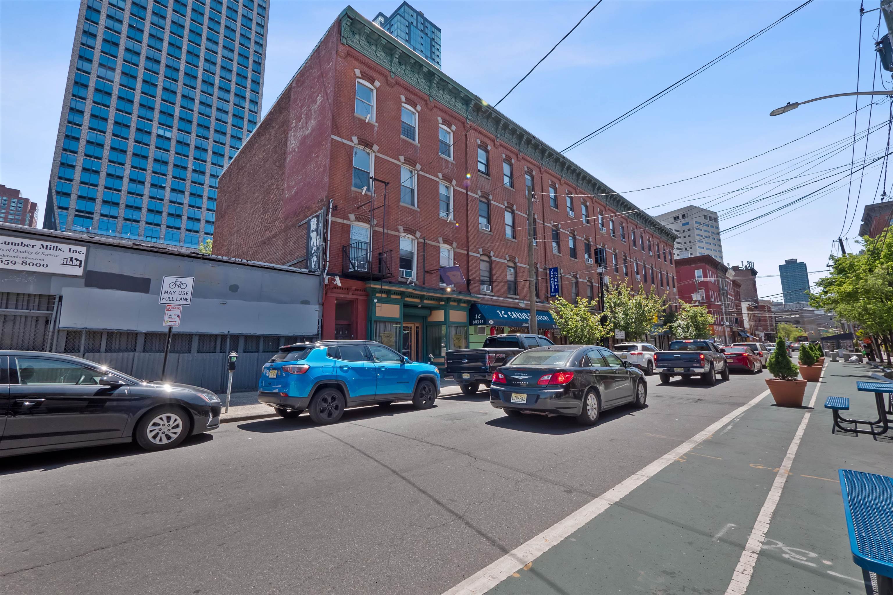 364 GROVE ST Unit: 3