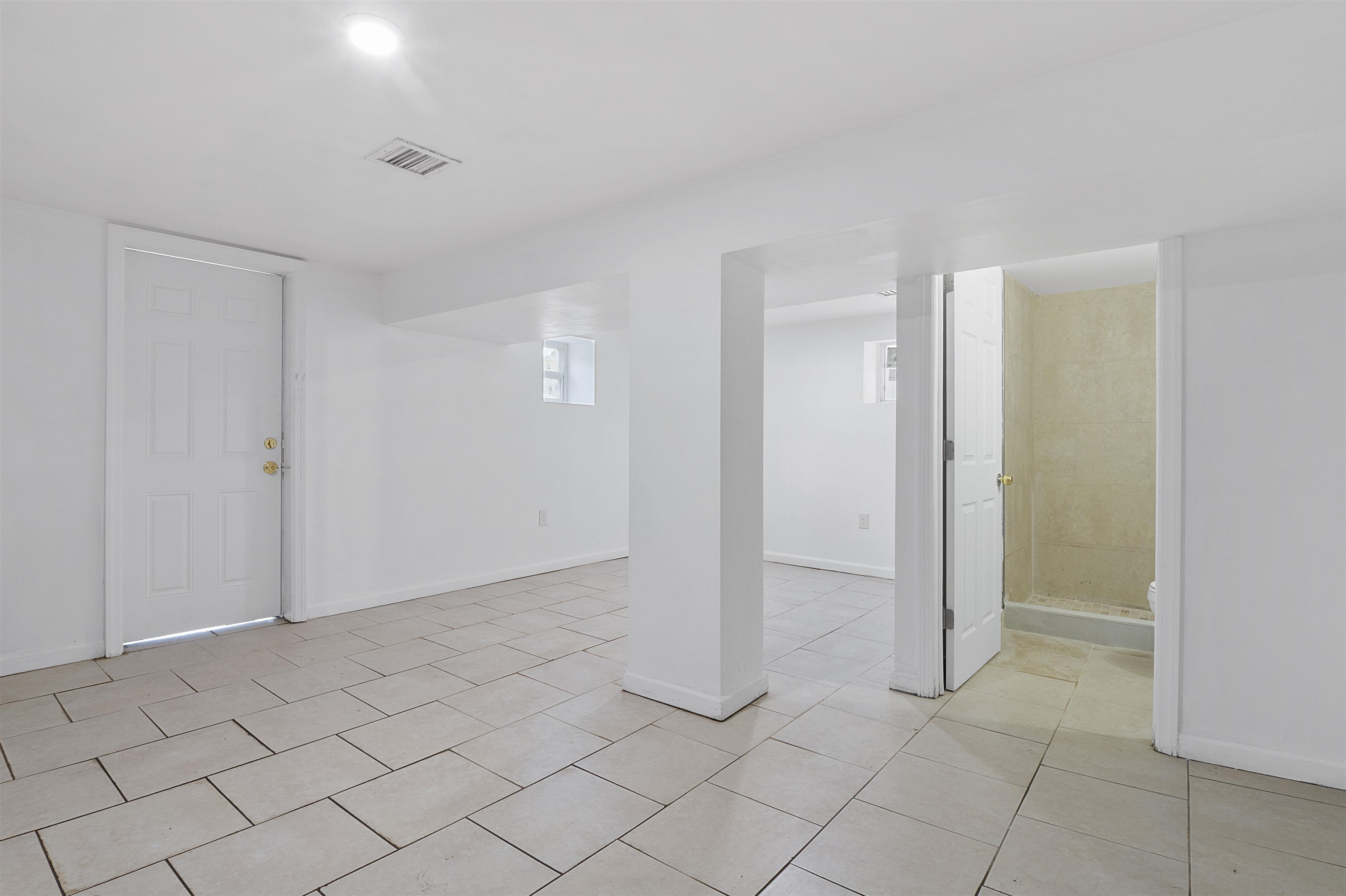 37 LONG ST