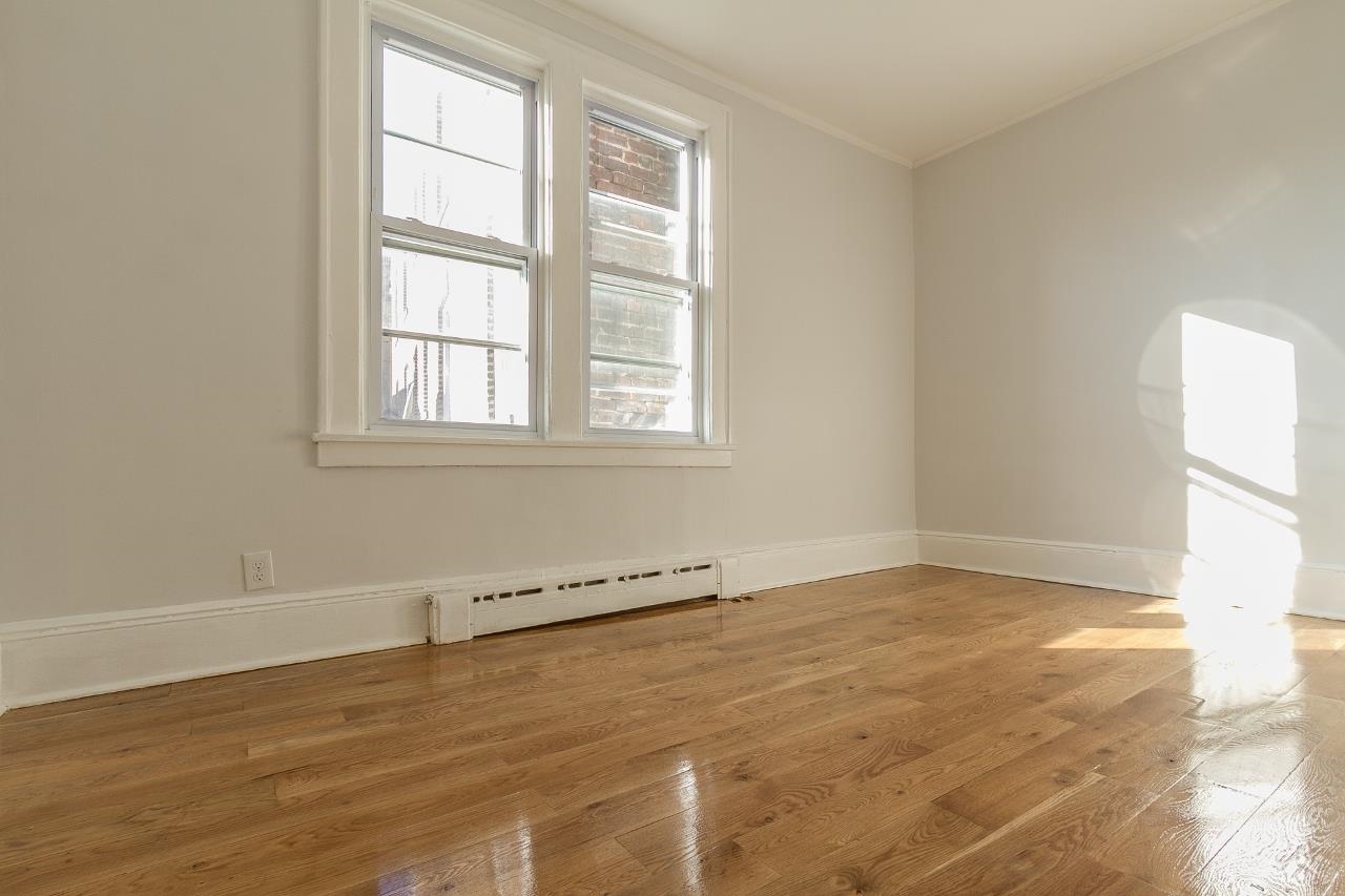 7 SPRUCE ST