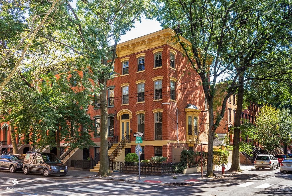 143 MERCER ST