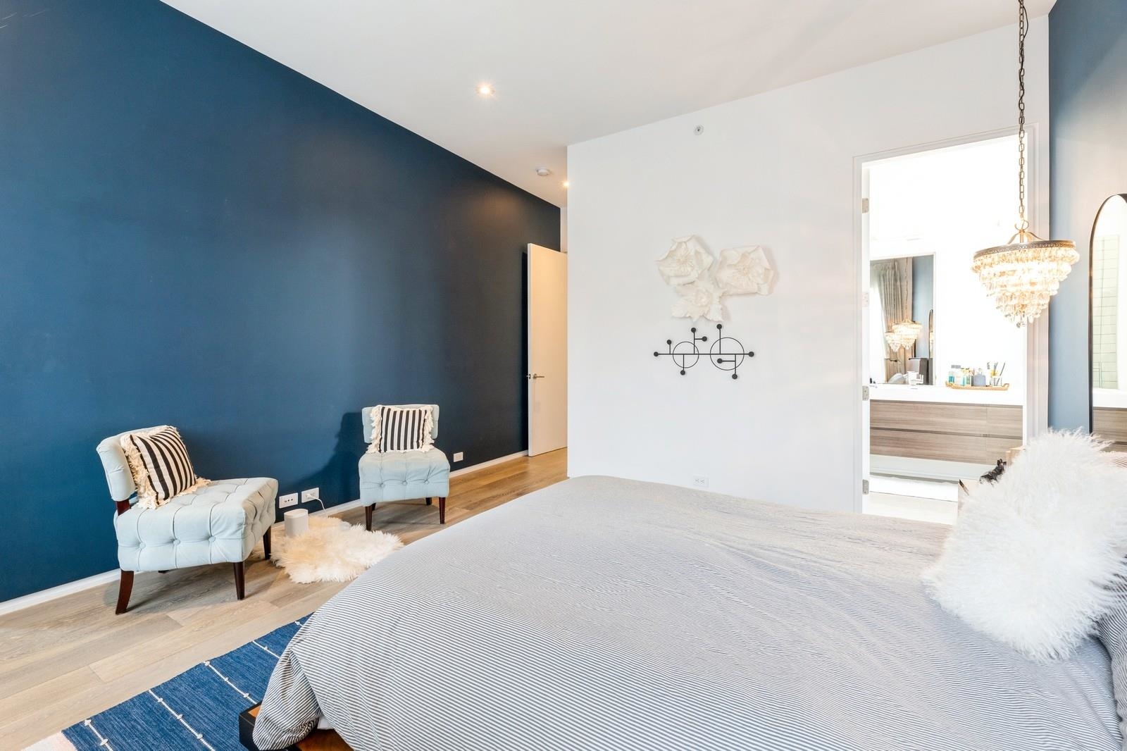 277 2ND ST Unit: 3