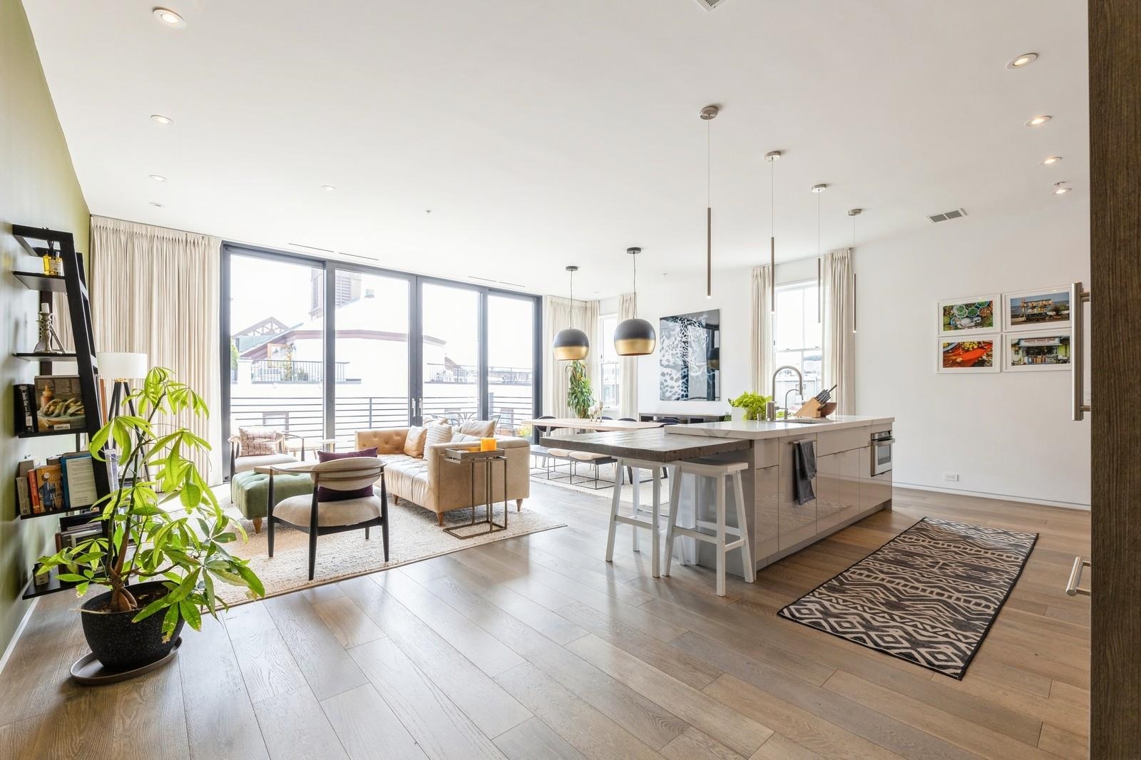 277 2ND ST Unit: 3