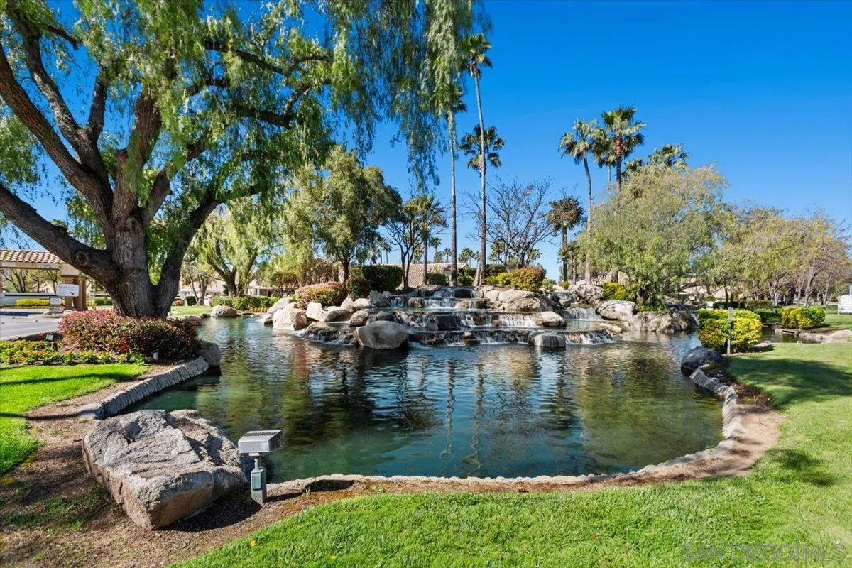 4801 Mission Hills Dr
