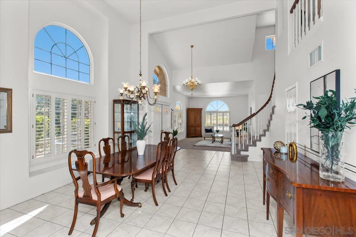 4801 Mission Hills Dr