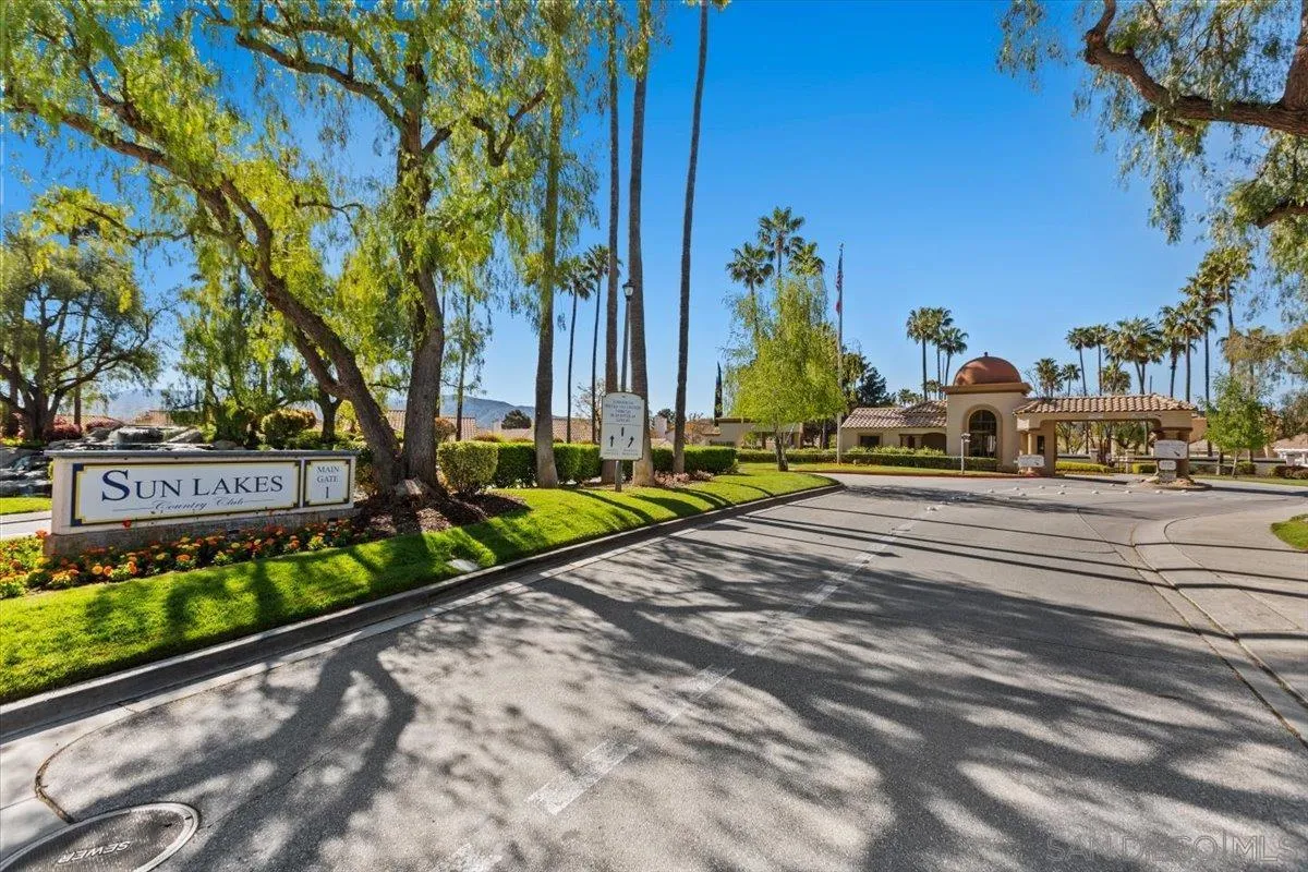 4801 Mission Hills Dr