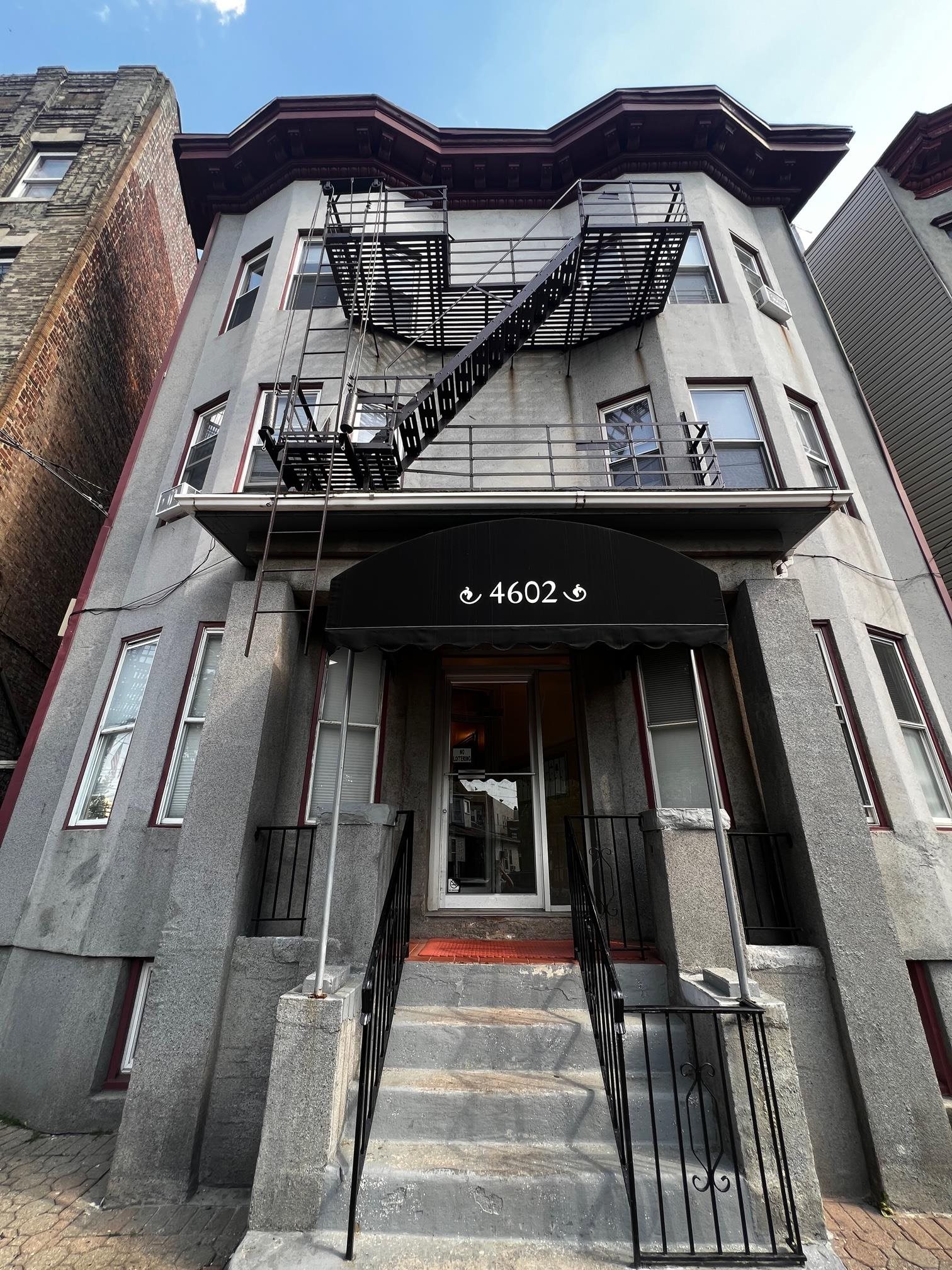 4602 PARK AVE Unit: 5