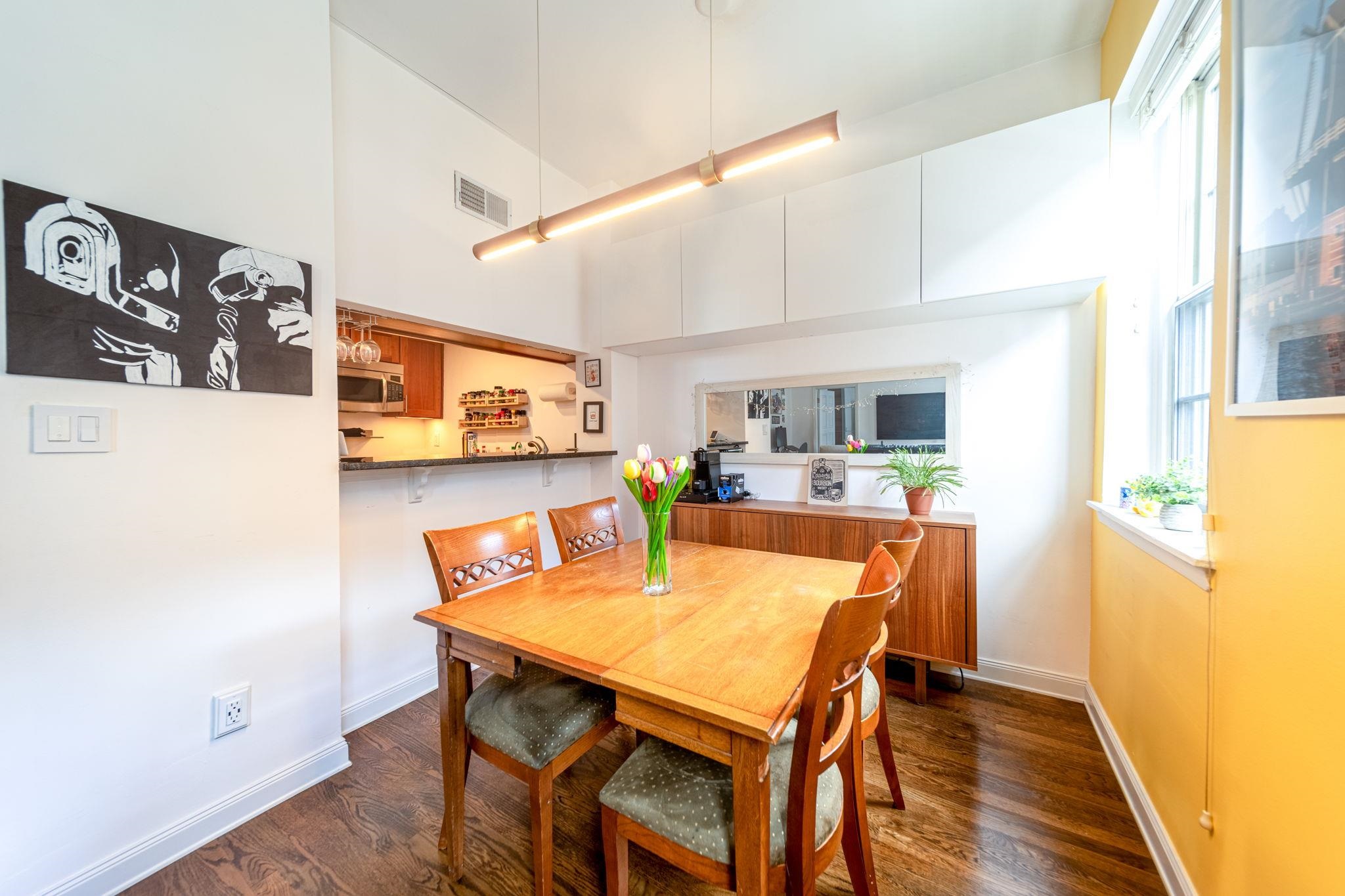 227 CHRISTOPHER COLUMBUS DR Unit: 205B