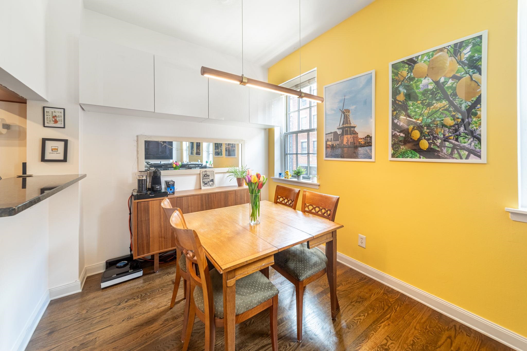227 CHRISTOPHER COLUMBUS DR Unit: 205B