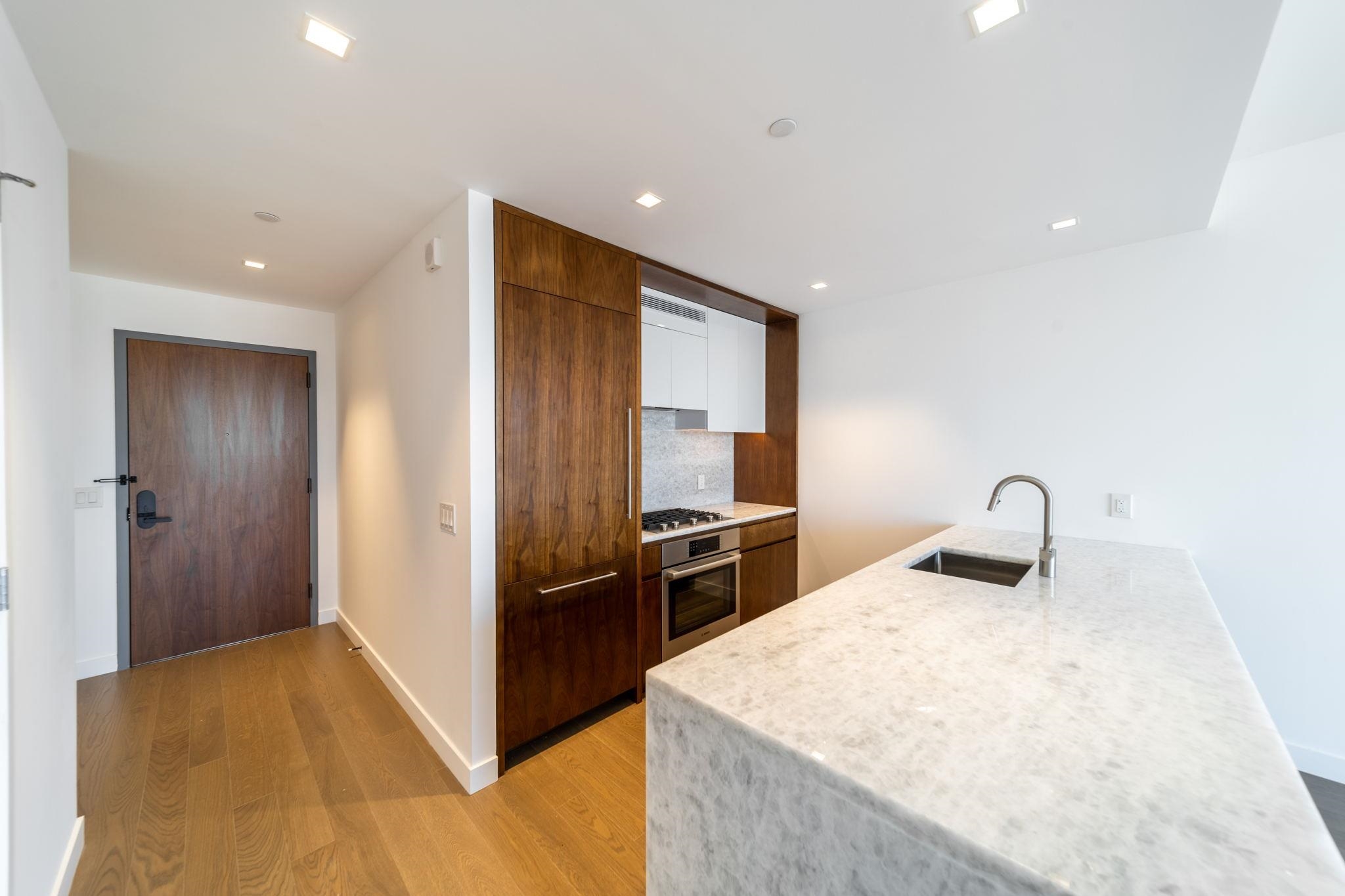 75 PARK LANE SOUTH Unit: 1104