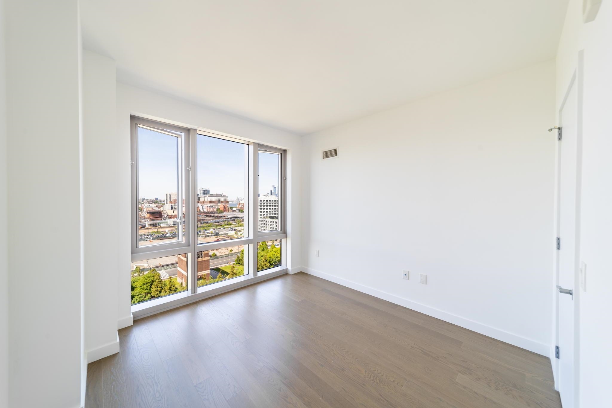 75 PARK LANE SOUTH Unit: 1104