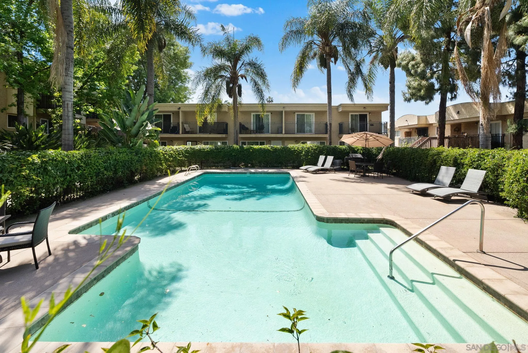 9860 Dale Ave Unit D4