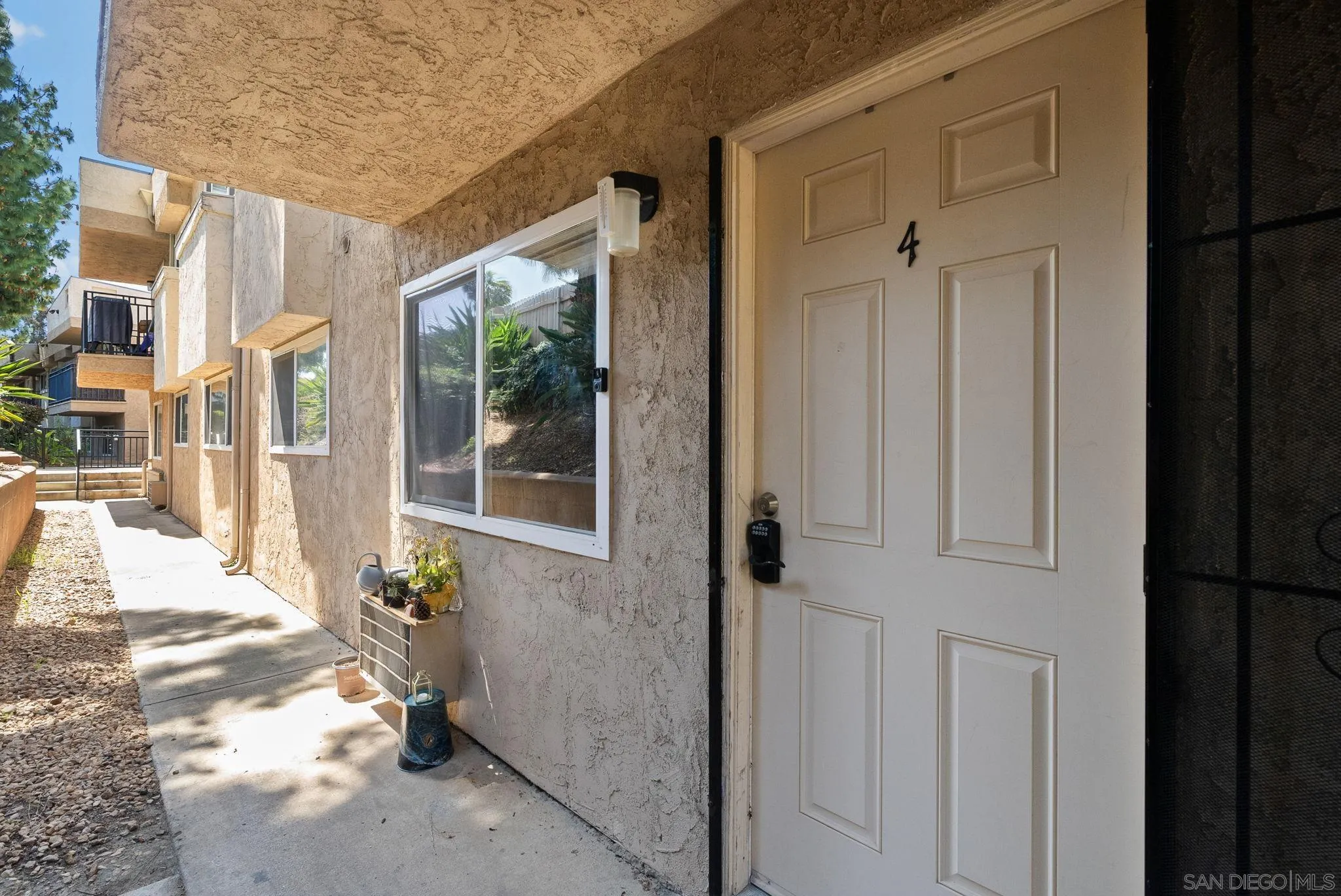 9860 Dale Ave Unit D4