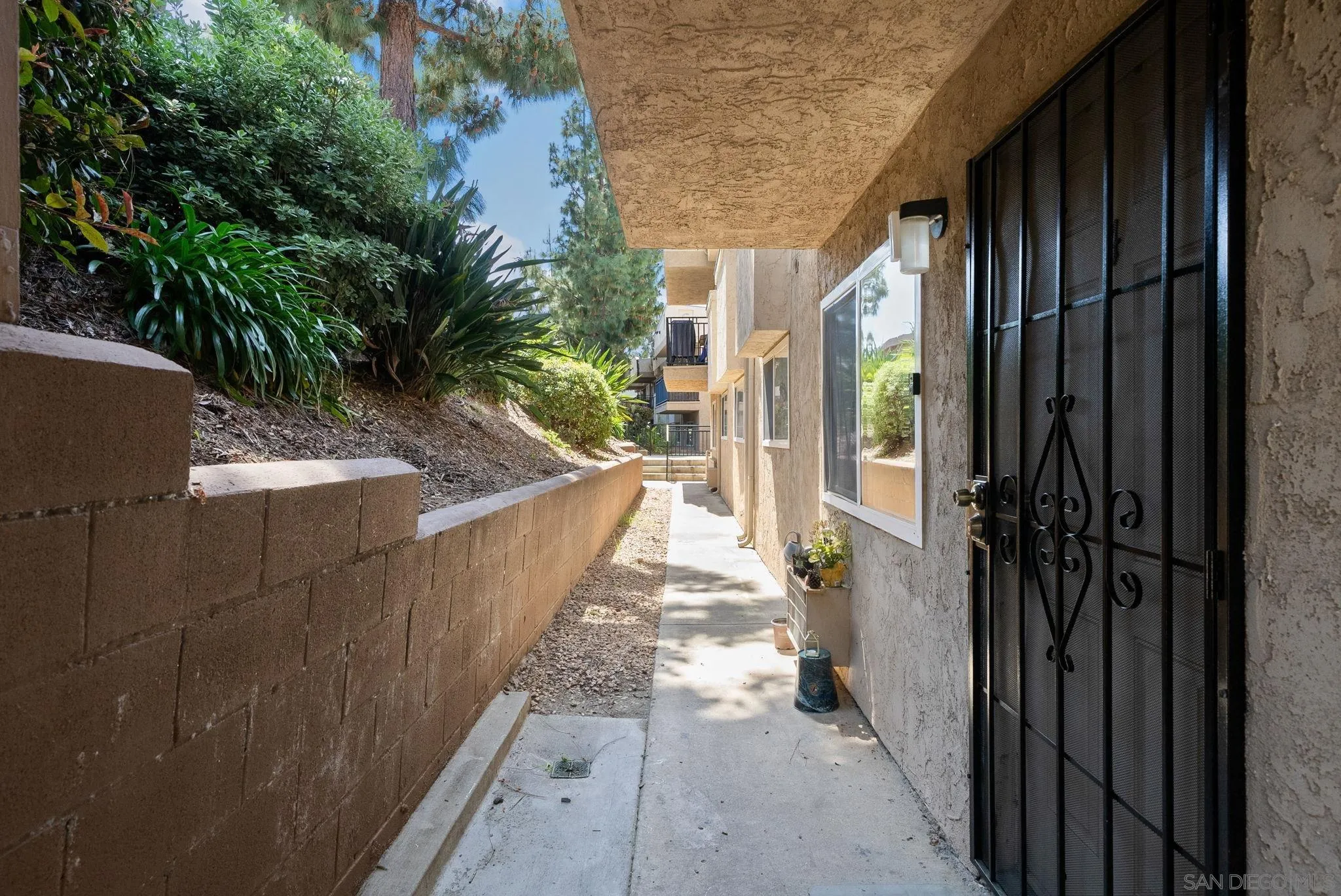 9860 Dale Ave Unit D4