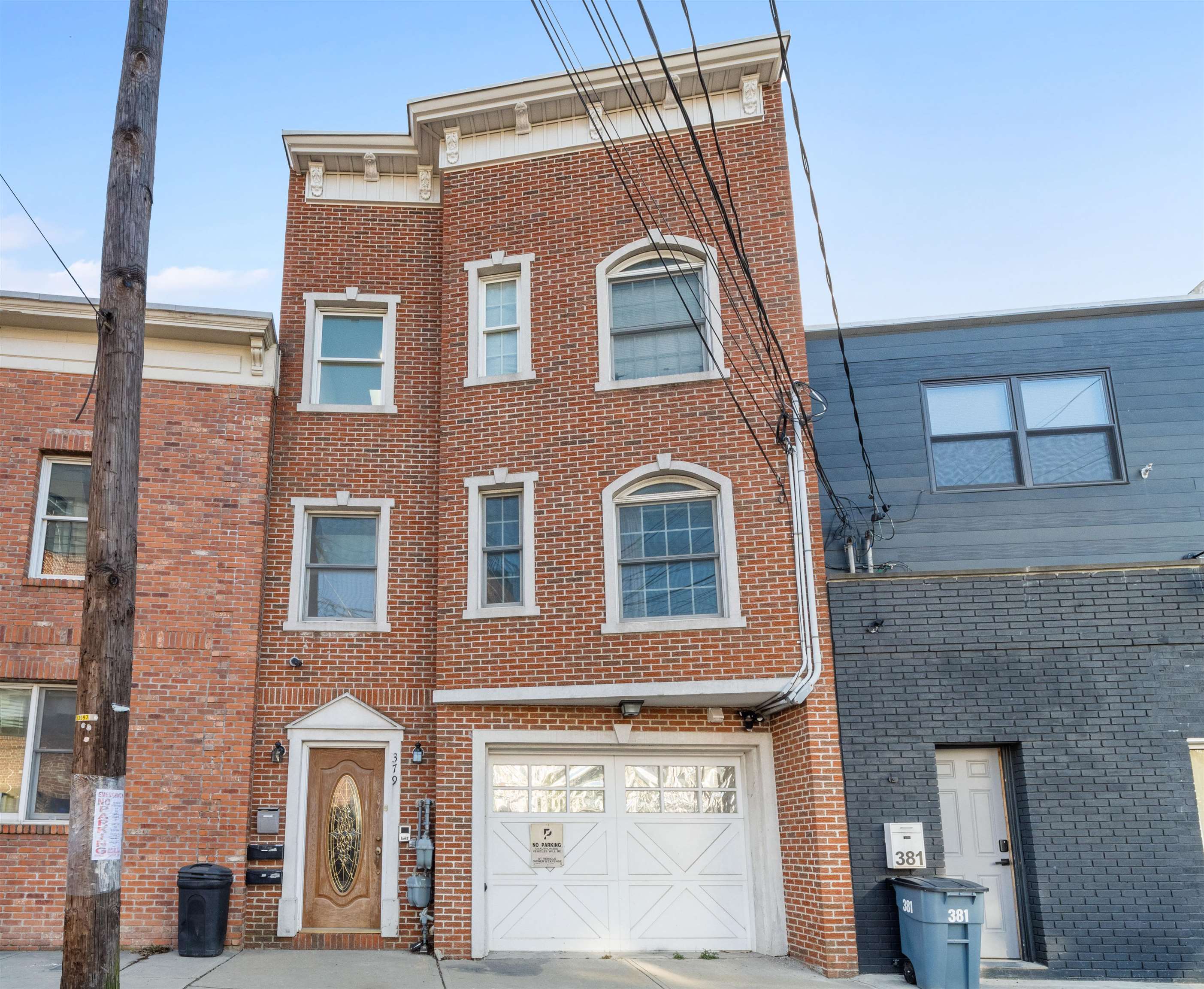 379 1ST ST Unit: 2