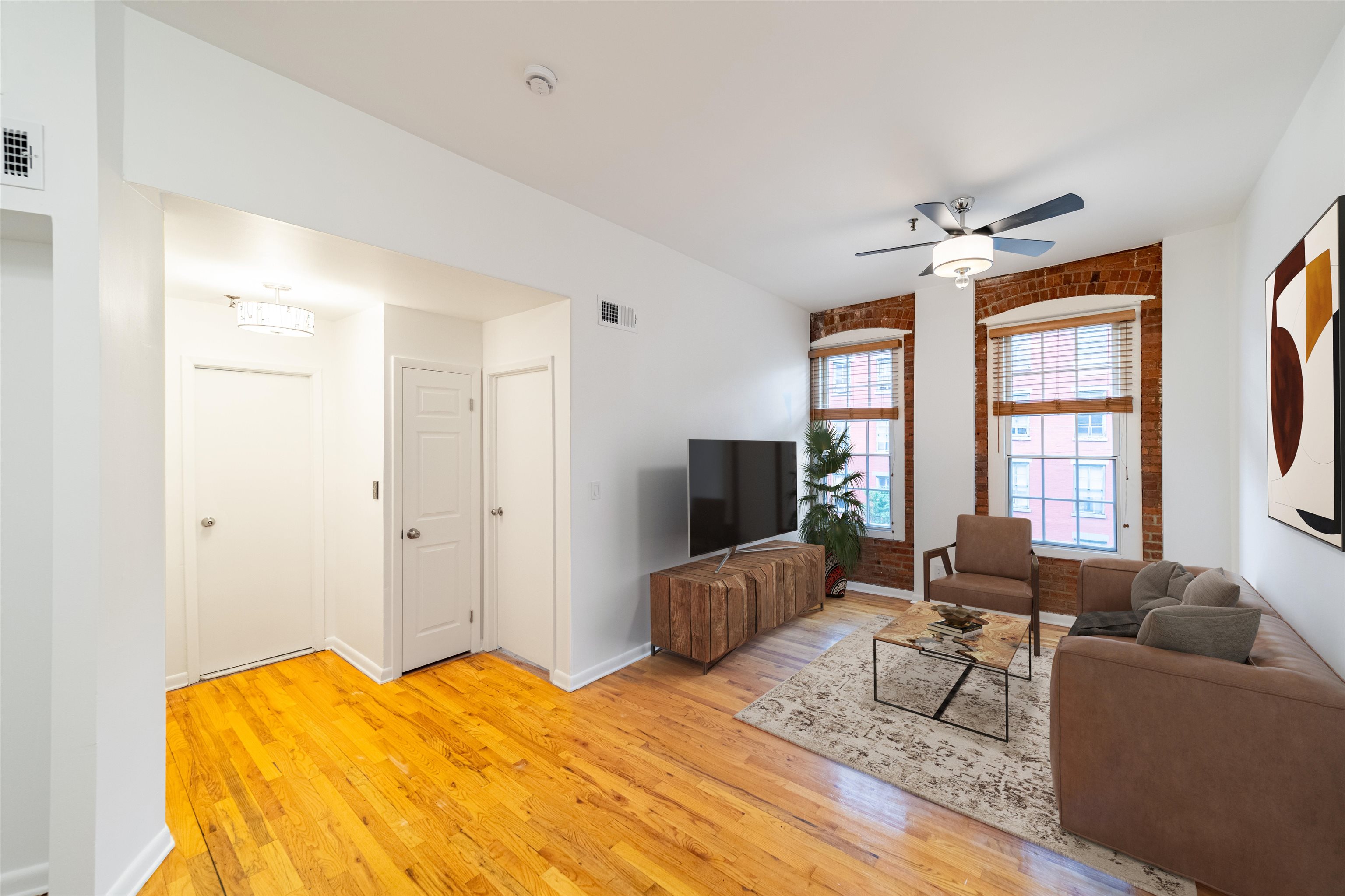 158 WAYNE ST Unit: 201A