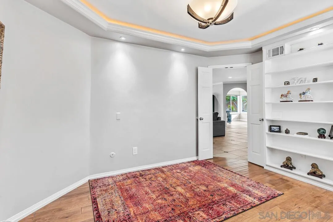 17215 Regalo Ln