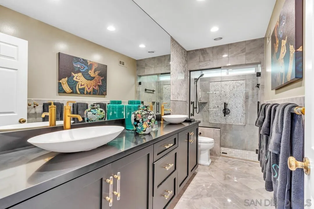 17215 Regalo Ln