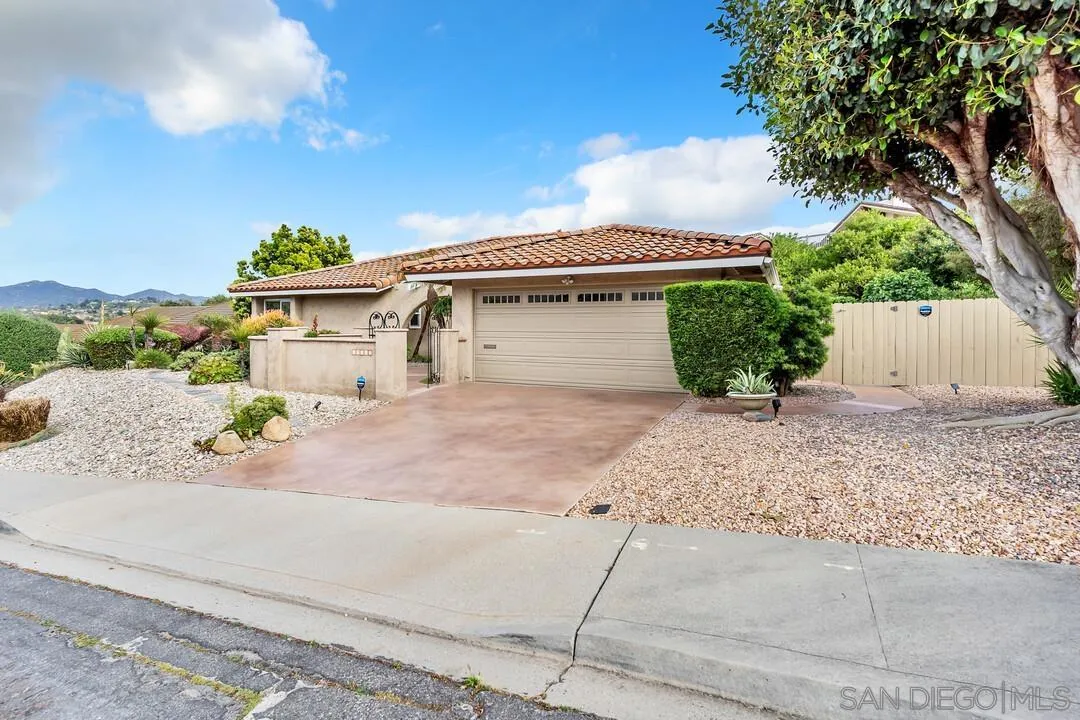 17215 Regalo Ln