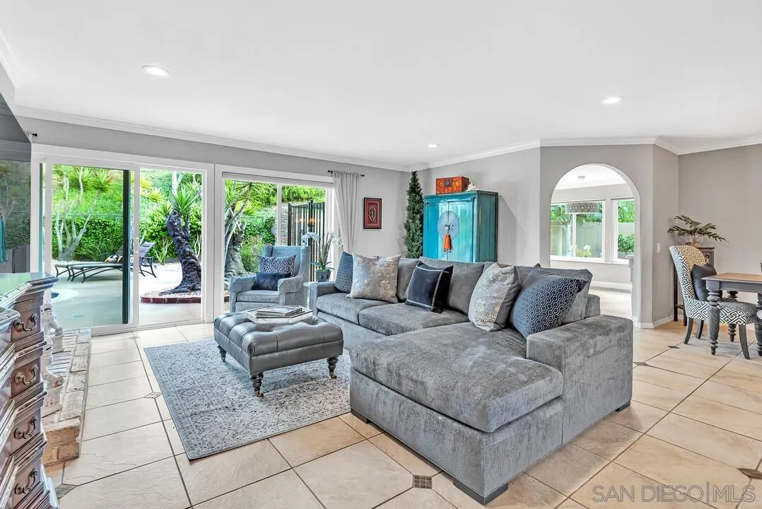 17215 Regalo Ln