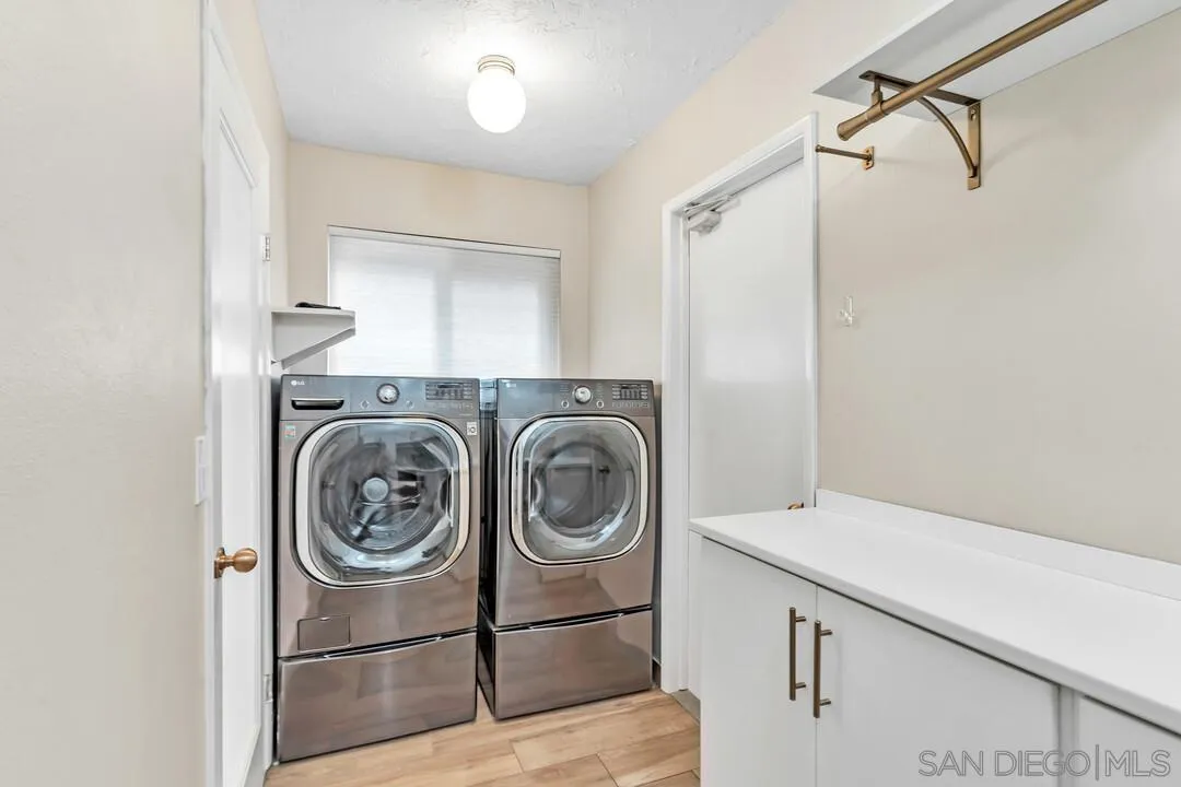 17215 Regalo Ln